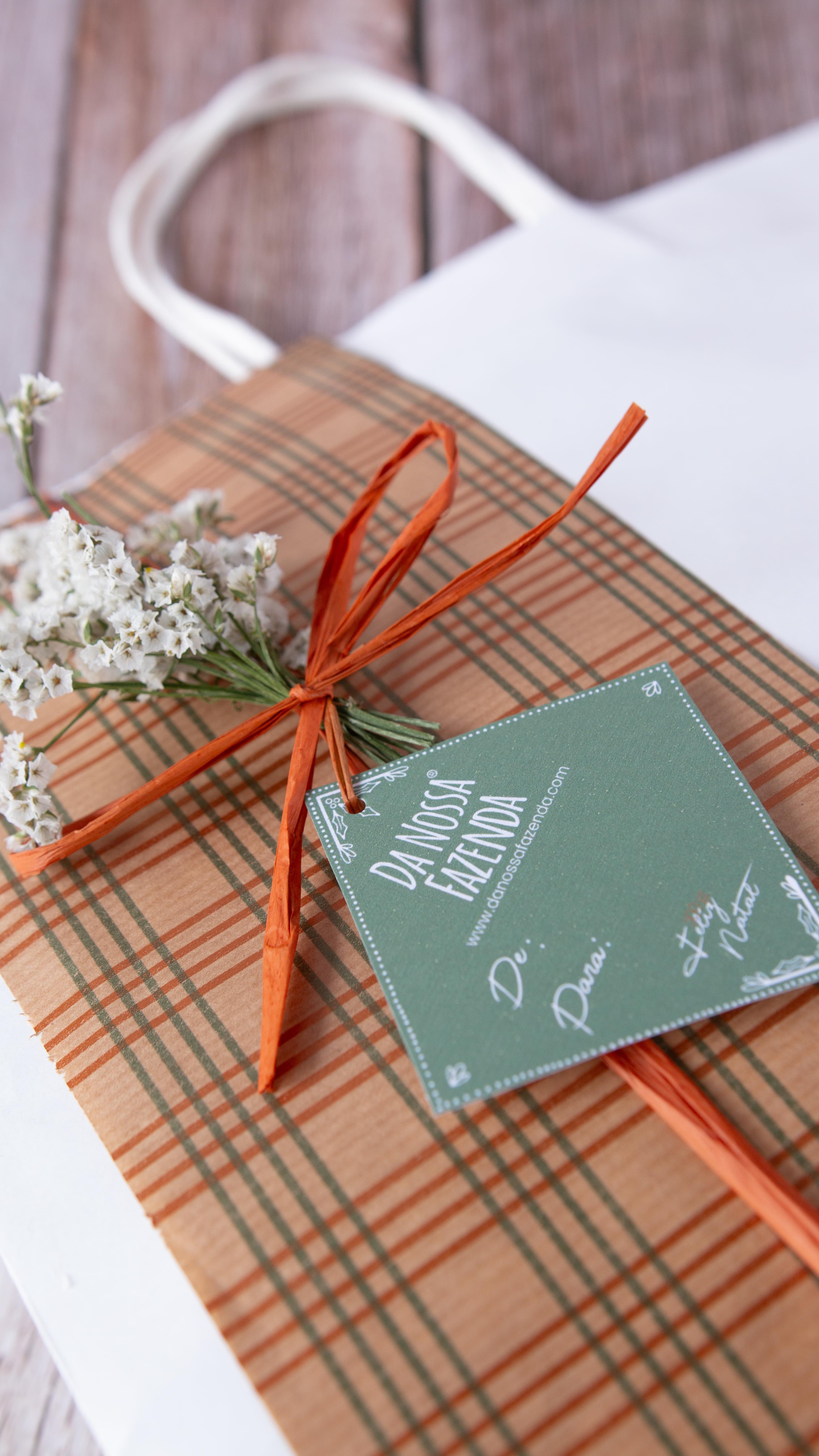 A intensidade da semana mais caótica e mais bonita de sempre ☺️
Chegamos à última semana da aventura da edição especial de Natal. Entre encomendas, fitas, produtos, atendimento ao cliente, garantir que tudo chega até vós sem nenhum erro e que todos os cabazes saem perfeitos. A semana mais esperada do ano chegou e entro o caos e algum cansaço que começa a dar sinais, não poderíamos estar mais felizes ☺️
#localbusinesses #cabazesdenatal