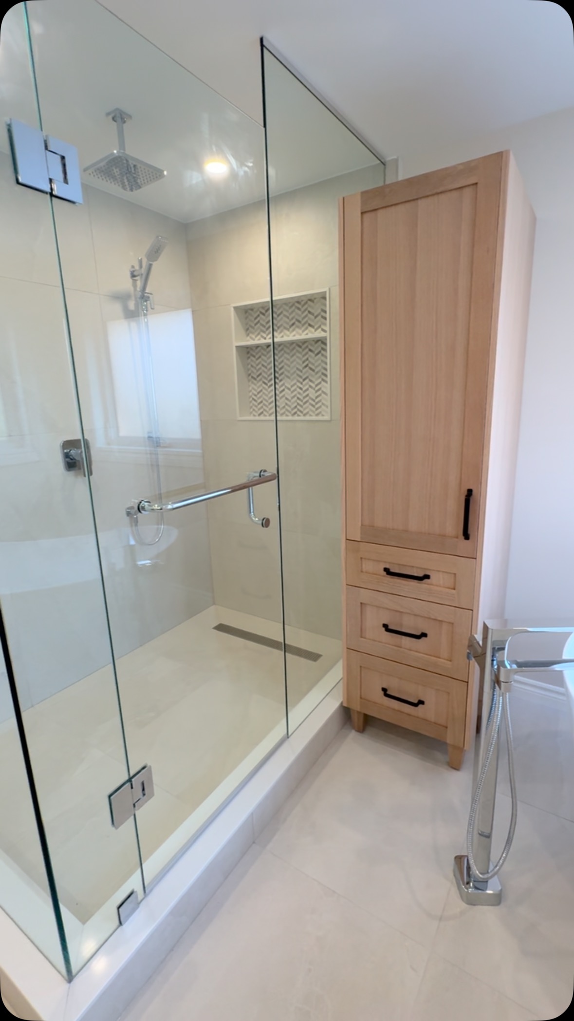 Primary Bathroom ….
Couldn’t resist another sneak peak! More to follow …
#homereno #homerenovation #homerenovations #interiordesign #bathroom #bathroominspiration #bathroomrenovation #bathroomrenovations #interiordesign #interiordesigner #interiordesigners