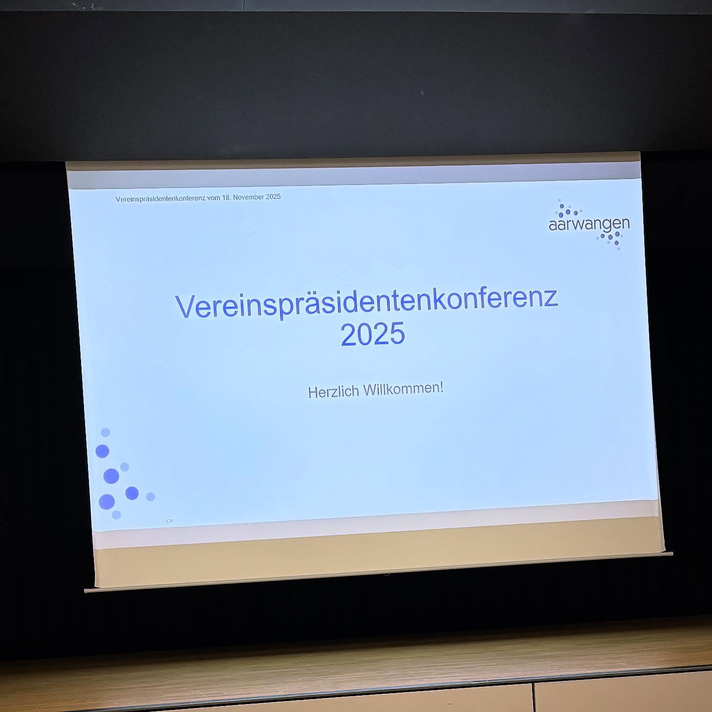 Danke Gemeinde, danke Vereine.
Es war ein toller Austausch und brachte wieder viele neue Impressionen.
#konferenz #aarwangen #vereine #gemeinde #präsidenten #präsidentinnen #toll #herzensmomente #schön