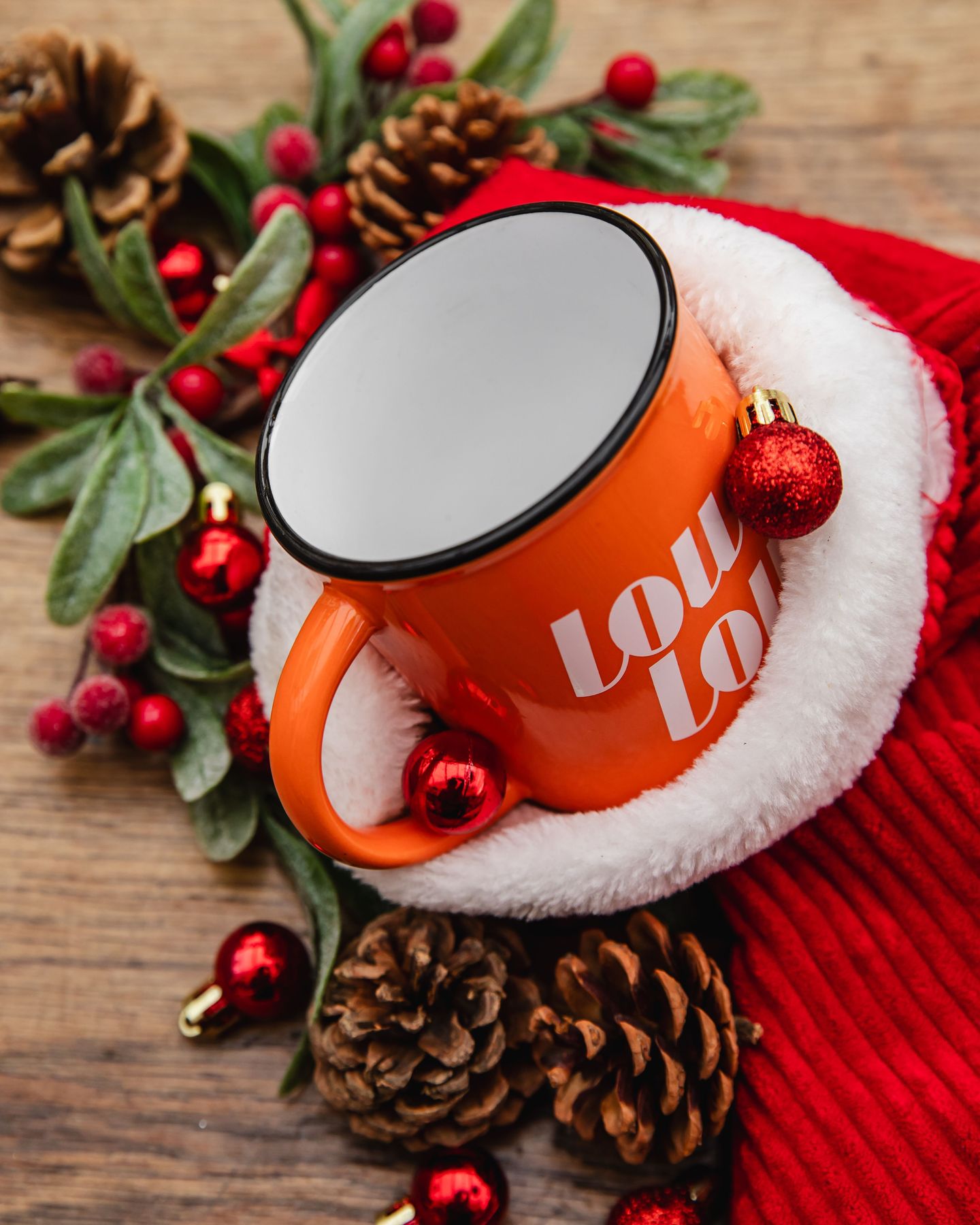 En manque d'idées cadeaux ? Offrez Loulou pour Noël ☕️
📸 @alicepages