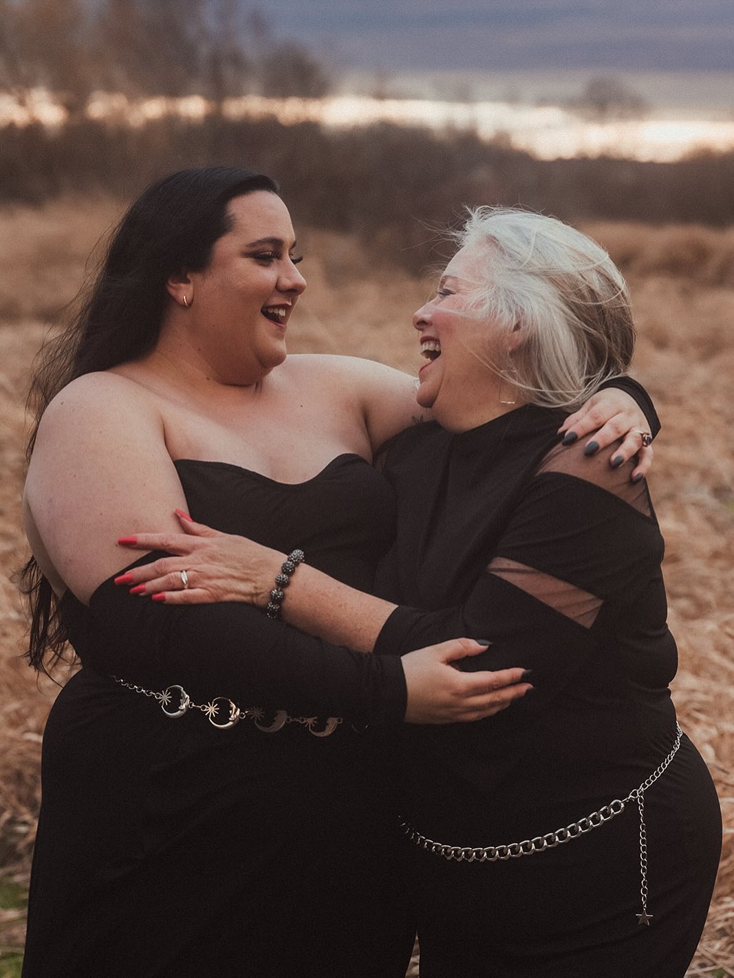 I present to you; @melodybakolias, the woman who raised me! Happy 65th Birthday Ma! I love you so so much! #birthday #65thbirthdaycelebration #witchy 💕🎉✨ You get better and better with age - also sillier and more witchy ✨🥂
First photo by @jamesarthurmaclean 📸