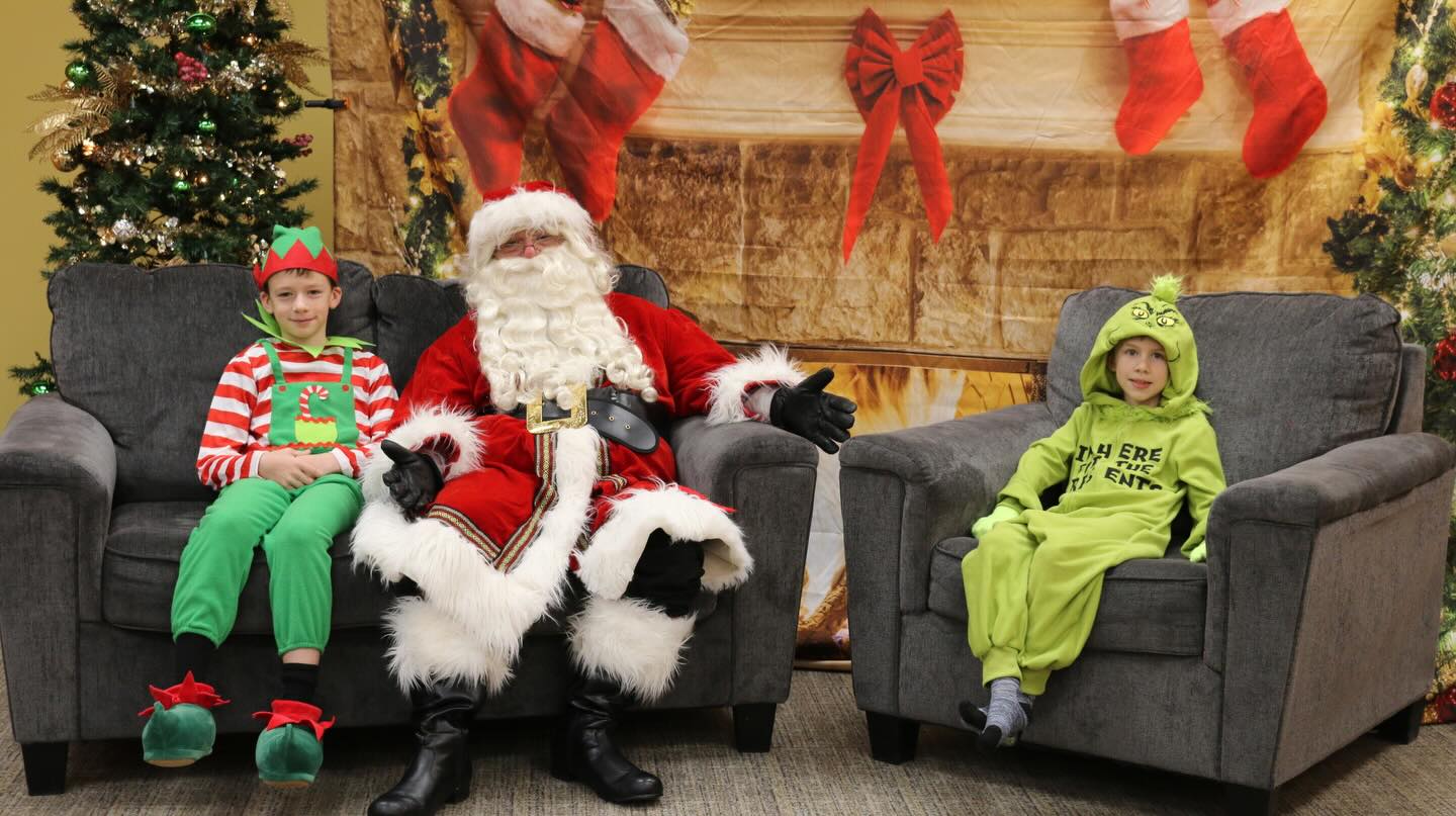 🎅🏼🍩 Registration is officially closed!
Our Donuts with Santa event is completely full, and we cannot wait to welcome all the families who signed up this weekend. ❤️✨
Thank you to everyone for the incredible response — this is truly one of our favorite events of the year!
#donutswithsanta #happyholidays #santameetandgreet #sensoryfriendly #communityevent