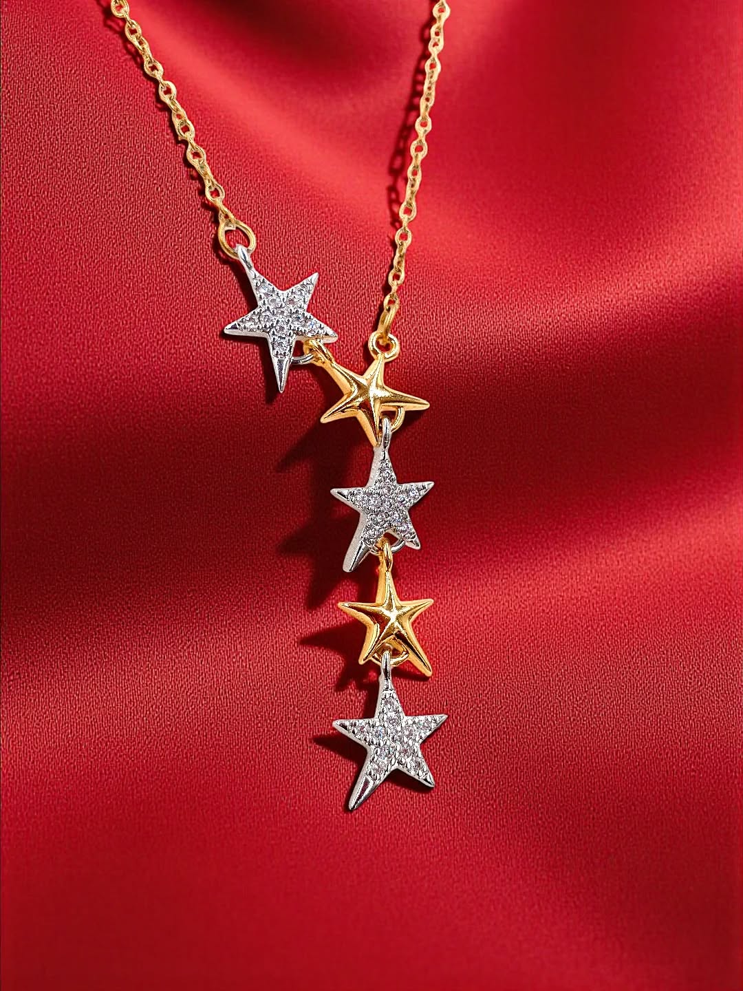 Yıldız Figürlü Asimetrik Kolye 🌟
#Amazon
#HepsiBurada
#Trendyol
https://www.stellafortis.com.tr/