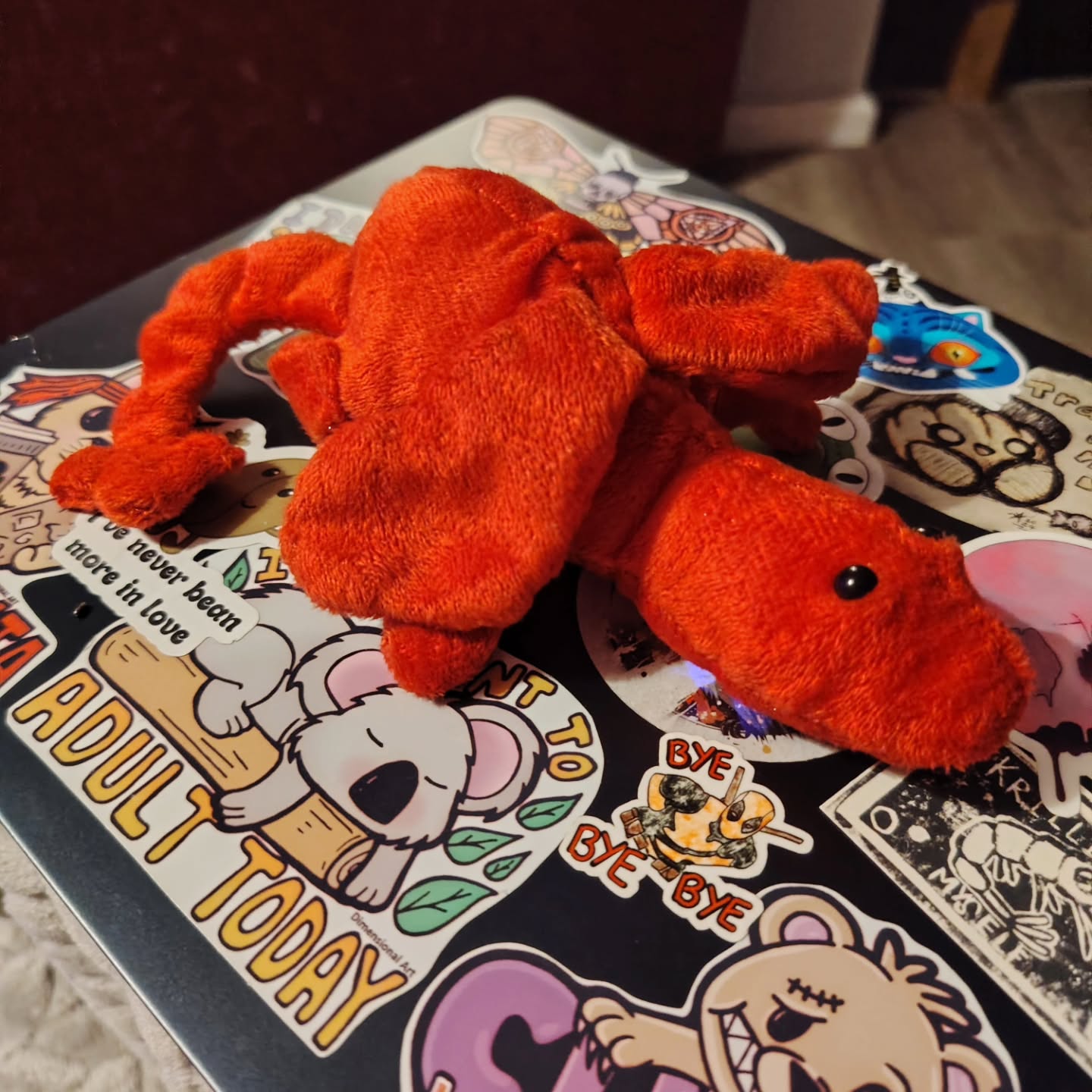 Introducing the Droog! My new Plushie I'm going to be selling at my up coming markets
#artstall #plushies #stickers #creedconventions #illustration #illustrationartist #art #artist #artistsoninstagram #artwork #artofinstagram