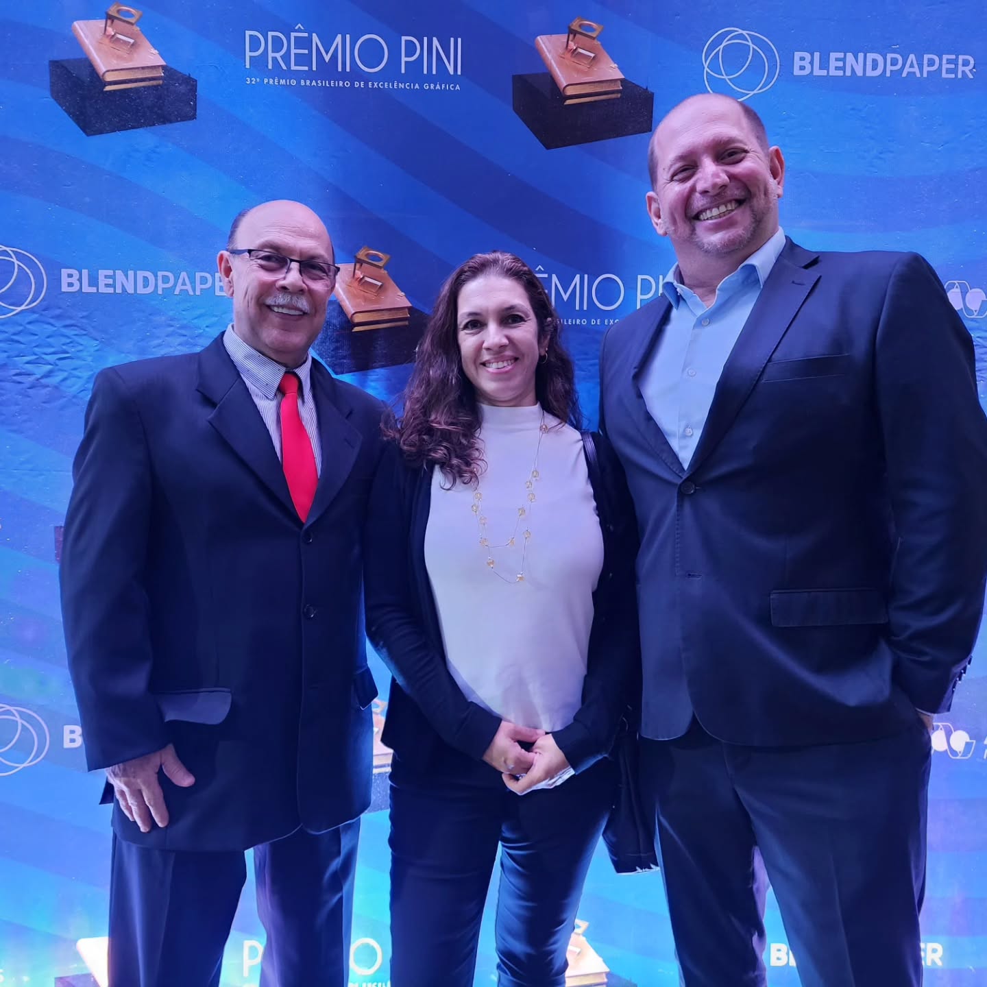 Abiea representada por Jason Goulart, Viviane Rafacho e André Giannobile no 33° Prêmio Fernando Pini de Excelência Gráfica, a maior premiação gráfica do mundo.
#Abiea #FernandoPini