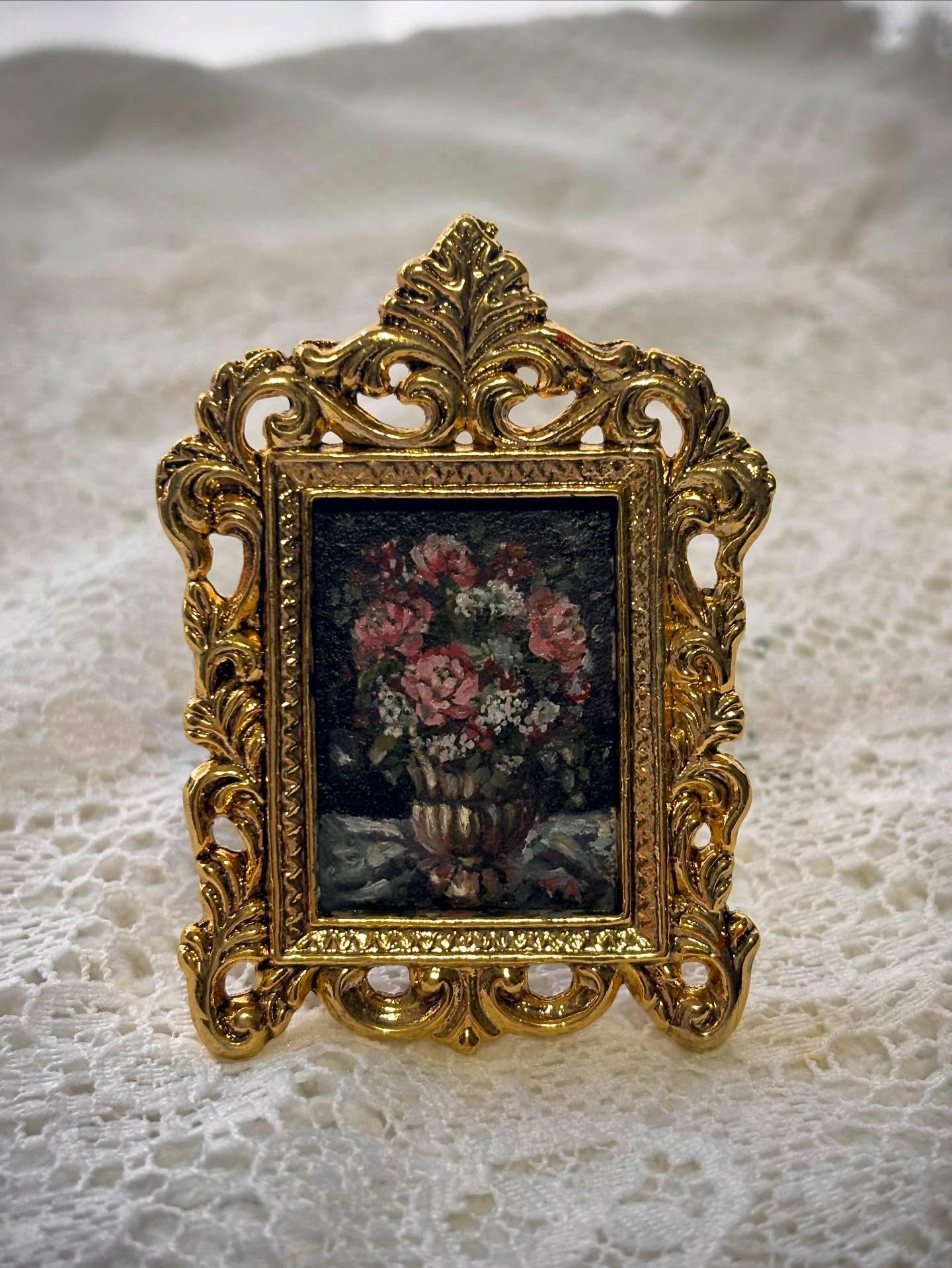 Mini painting! SOLD original floral painted by myself in a vintage pewter frame❤️🎄🎁😍