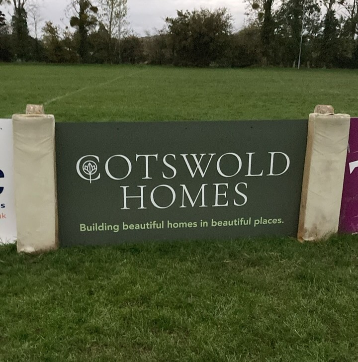 A few photos from a recent pitchboard and sponsorship boards order for @thornburyrugbyclub!
We supply a range of pitch side & sponsorship boards for sports clubs of all kinds! 🏉🏏⚽️
We offer standard sizes but can also make the boards at custom sizing to fit your requirements!
Please get in touch for more information - info@avondisplays.com / 01454 411144
www.avondisplays.com/shop
.
.
.
.
.
.
.
#signs #signmaker #pitchboards #design #logo #logodesign #vinyl #vinylwrap #signage #graphicdesign #bristol #bristoldesign #branding #companybranding #advertising #bespoke #print #largescaleprints #pitchsideboards #windowgraphics #shopdisplay #shopfront #bristolbusiness #localbusiness #vinylstickers #sponsorshipboards #rugby #football #cricket #sports