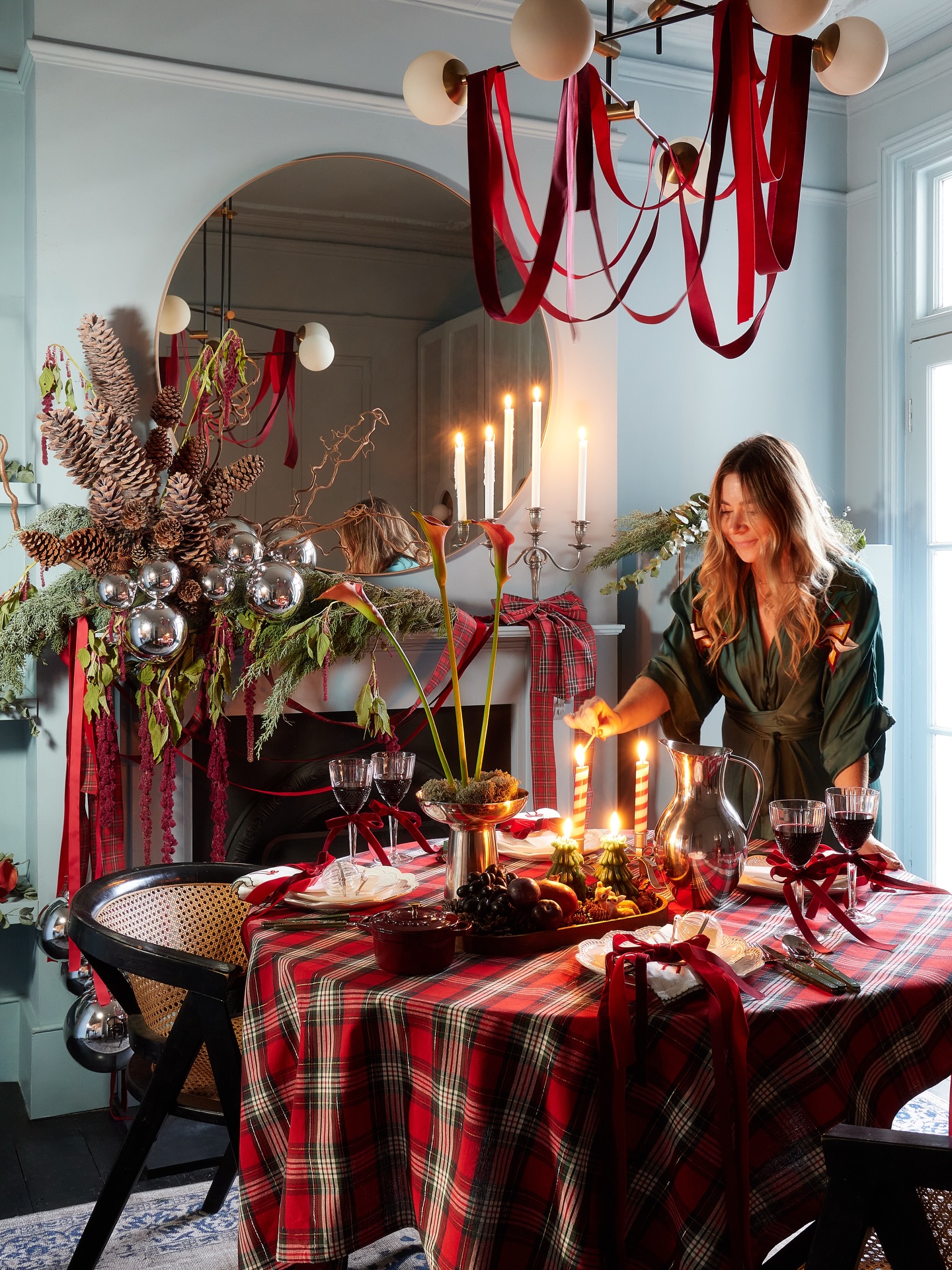 ad | A little moment from my Christmas table styling with @centremk
Slowing down for a second and lighting the candles is when it properly starts to feel like Christmas to me. This year I’ve gone for classic festive warmth – tartan touches, big silver vessels, plenty of ribbons and bows (of course) and all those little details that make a table feel that tiny bit magical.
If you fancy seeing the full look, plus all my tips and buys for creating a cosy, traditional table at home, the blog is now live on my website. I’ll pop the link in stories.
Christmas table styling, festive tablescape ideas, cosy Christmas dining, traditional Christmas decor, holiday hosting inspiration, tartan christmas, plaid christmas
