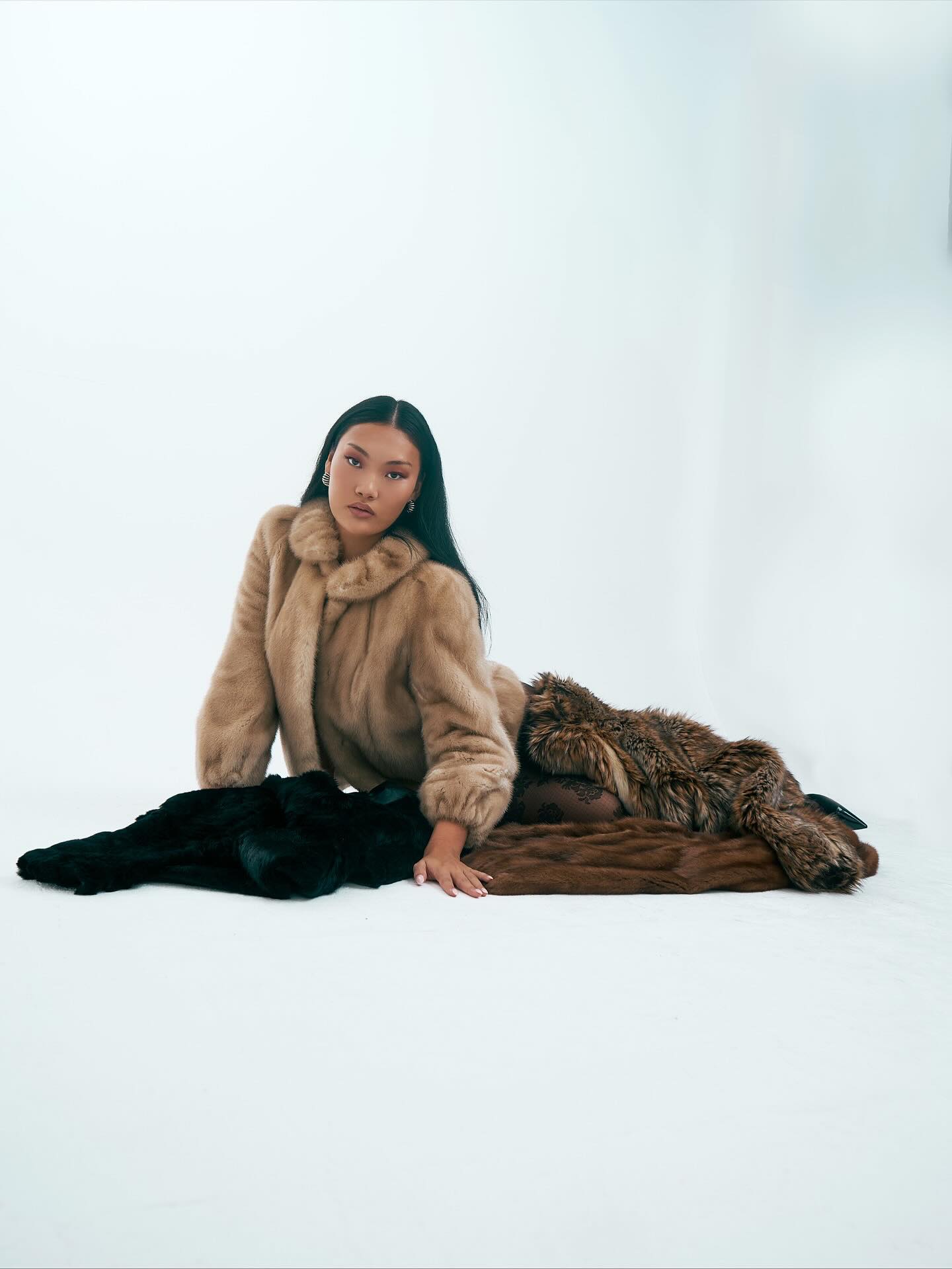 📸✨
Photographer : @jodeyephotography2.0
Muse @feliciallim
Mua @yulincmakeup
Stylist @tessfashionstylist