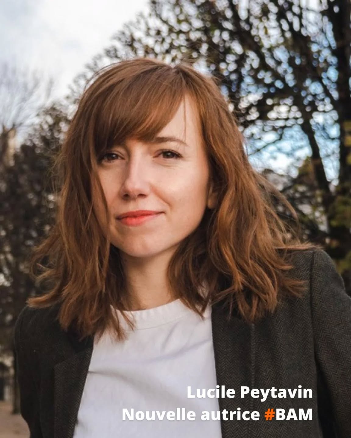 BAM se réjouit d’accueillir Lucile Peytavin parmi ses autrices !
Lucile est docteure en Histoire et essayiste. Sa thèse portait sur le travail des femmes dans l’artisanat et le commerce aux XIXème et XXème siècles en milieu rural. Elle est membre de l’Observatoire de l’émancipation économique des femmes et de la Fondation des femmes. Elle est aujourd’hui à la tête de son propre cabinet de conseil.
"Le coût de la virilité" est paru aux éditions Anne Carrière en 2021, adapté aux éditions @editionsmichellafon sous forme graphique. Elle est co-autrice de "Sororité: le pacte" au @livredepoche avec Aline Jalliet et Maryne Bruneau. "Tu vas pas chialer comme une gonzesse" vient d’être publié chez @leseditionslameute.
Bienvenue, Lucile !