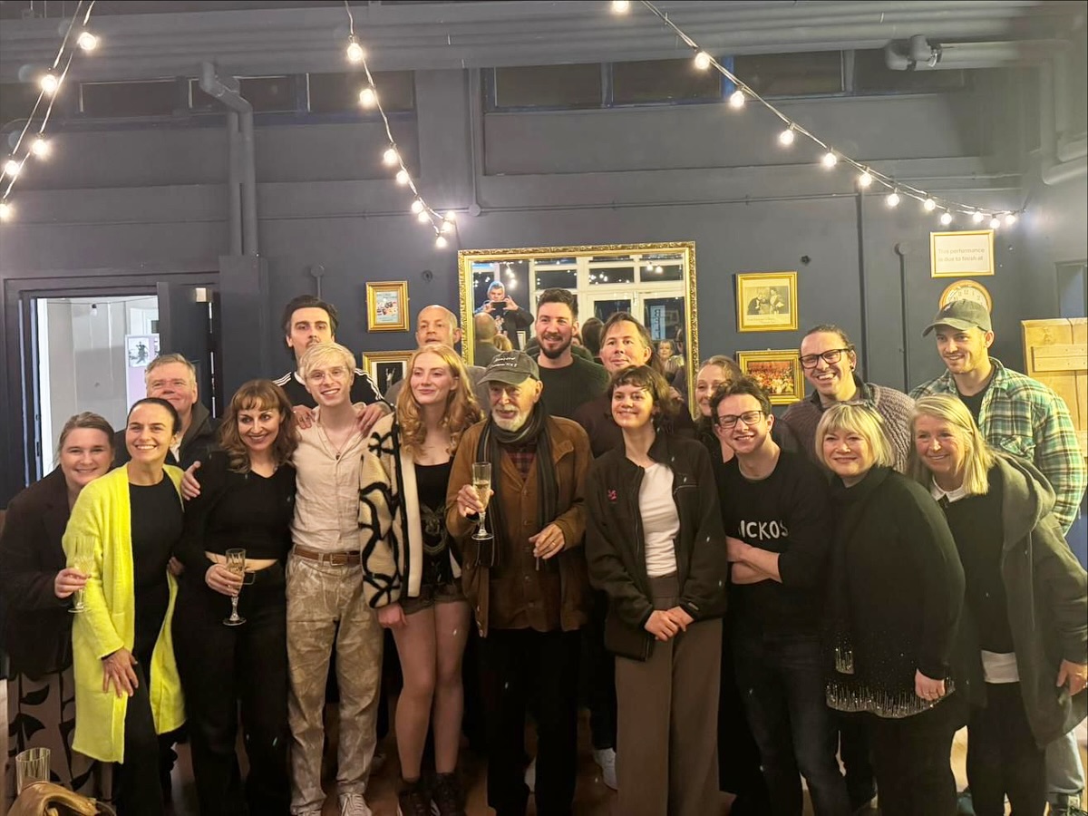 ⭐️ What a privilege and a delight! ⭐️ Our Sweeney cast had a guest of honour in the audience yesterday, Christopher Bond, who wrote the original play - Sweeney Todd: The Demon Barber of Fleet Street - which was adapted by Stephen Sondheim into the musical. Thank you to Chris, his wife Nicky and designer Ellen for coming!!
⭐️ Fun fact: Nicky Bond was born in Brighton and a member of BHOS before a west end career! ⭐️