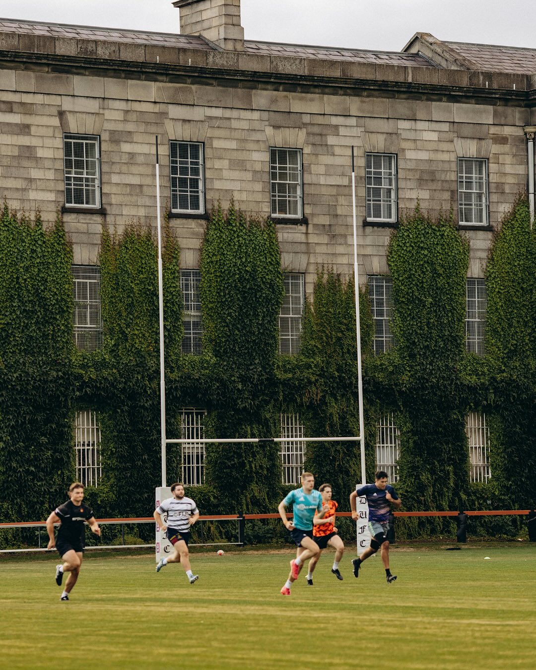 Dublin ➡️ Belfast
🏉 Two cities. One immersive rugby experience.
Train and compete while exploring the best of Ireland - from historic castles and rolling countryside to vibrant city streets and iconic sporting venues.
✈️ 🌎 Looking for a different route?
Tours are fully customizable, including options like Dublin & Galway, or extended multi-city itineraries depending on your schedule.
👉 Visit the link in our bio to explore upcoming tours.
#rugbytour #youthsports