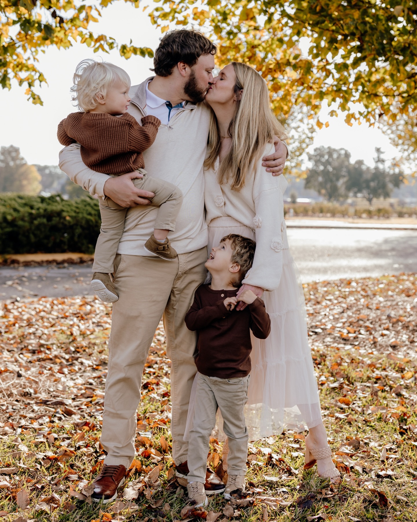What a joy it is to photograph my best friend and her sweet boys! 🤍
I hope everyone has a wonderful Thanksgiving spent with the people you love most, and so much happiness and laughter that it fills your heart.
My husband and I are headed to Italy for the next week and a half, and I’m going to do my best to do ZERO work. Eats lots of turkey, dressing, & sweet potato pie for me! 😘
#neworleansfamilyphotographer #hattiesburgfamilyphotographer #mississippifamilyphotographer #neworleansphotographer #hattiesburgmsphotographer #hattiesburgphotographer #mississippiphotographer