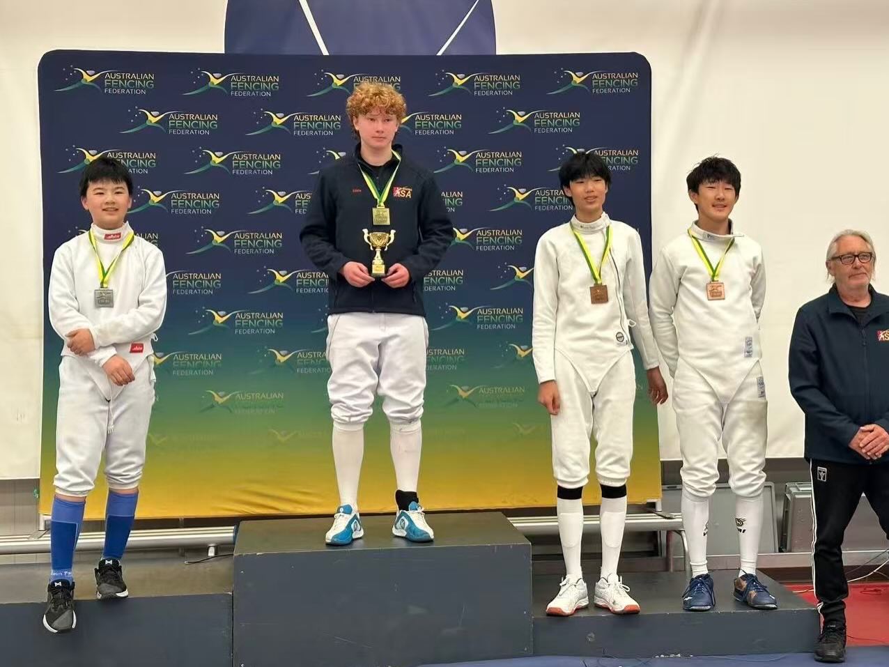 Congratulations to our VRI fencers on the podium at the Australian Youth Circuit #3 in Melbourne today
Boys epee individual
Bronze -Owen Qui
Go Owen !
#fencingmelbourne #fencingnearme #swordplay #learntofence #fencingrichmond3121 #adultbeginnerfencing #fencingsport #olympicfencing #fencingclub #fencingclubnearme #fencingclubrichmond #vrifencing #fencingvictoria #melbournefencingclub #adultfencing #epeefencing #fencingaustralia #richmond3121 #richmond#juniorfencing #beginnerfencing