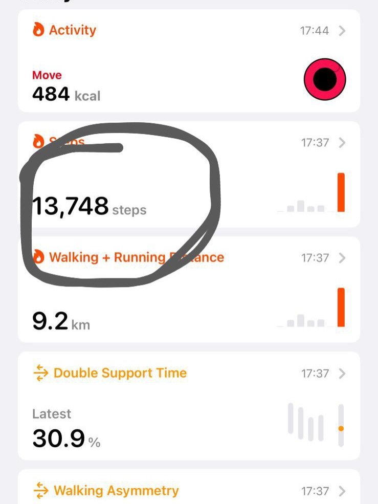 Instagram post:
10k walk club
Started at Great Portland Street, stepped through Chester Gate and straight into the greenery of Regent’s Park.
Camden Lock was all colour and energy. Camden Lock is where musicians, food stalls, vintage traders, and creative artisans crowd together in joyful chaos. Let the contrast energise you — a sensory pause before returning to quieter paths.
But what amazed us most was the walk from Camden to King’s Cross.
The canal felt mysterious and almost hidden — industrial bridges, still water, and quiet stretches where it didn’t feel like London at all.
#MindfulWalk #MindfulLondon #LondonNature LondonCanals