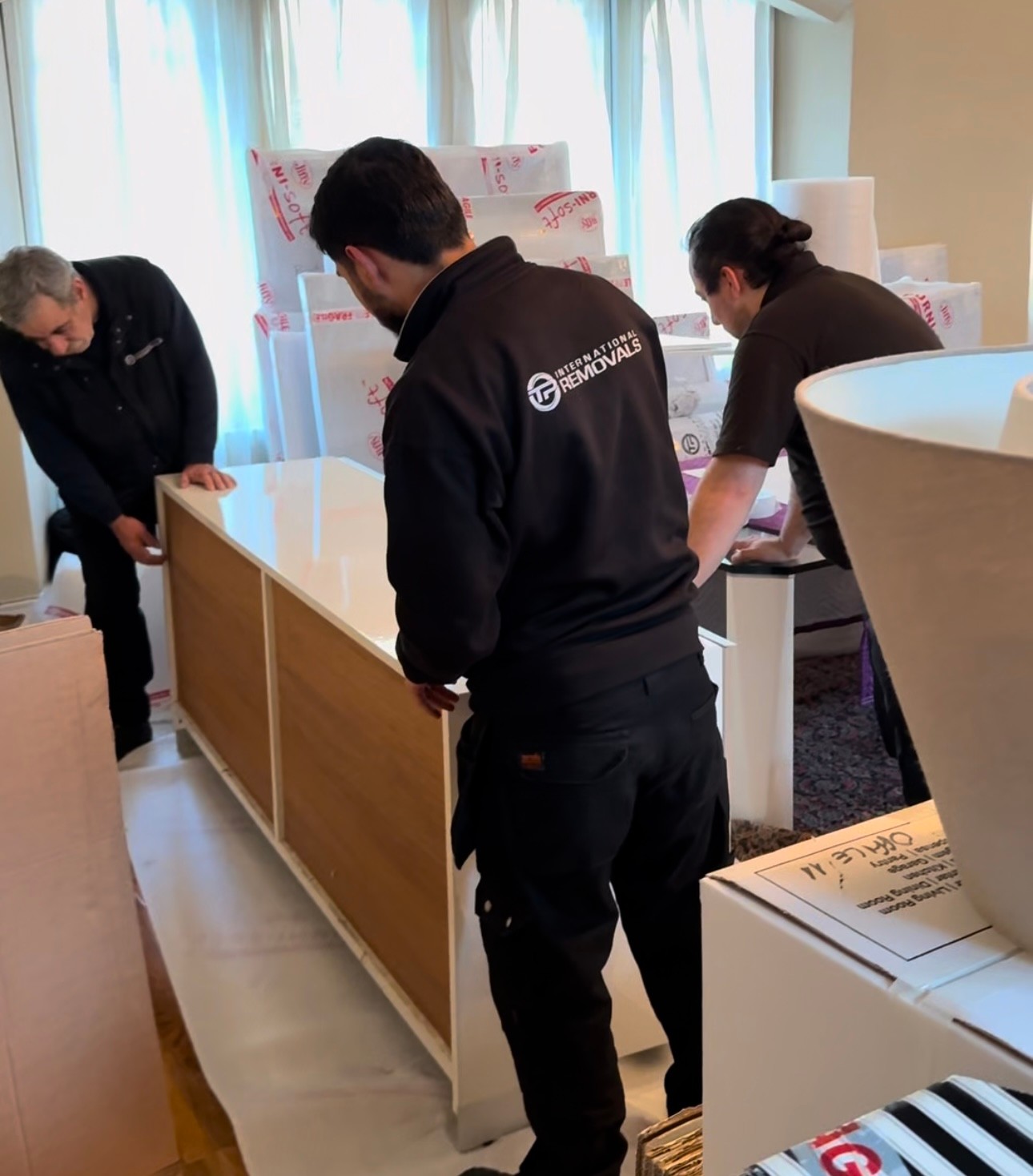 Behind the scenes at TP 👏 Another successful home relocation ✅
Reach out to our team via phone or email with your specific requirements, and we'll be happy to assist!
🇬🇧 LONDON OFFICE
22-24 Homecroft Rd, London, N22 5EL, United Kingdom
0208 807 6677
🇵🇹 PORTUGAL OFFICE
Inter Luis
Estrada Nacional 10
Centro Empresario Sado Internacional
Armazem D21, 2910-835 Setúbal
00 351 265 708 240
info@tp-internationalremovals.co.uk
#relocationservices #movingcompany #shipwithus #movers #packingpros #transportation #movingday #shippingworldwide #relocationexperts #shipments #tpinternationalremovals #transportugal #shippingandhandling #movingtotheuk #packingandshipping #movingtoportugal #movewithus #easyshipping #movingsolutions #shippingmadeeasy #securepacking #movingtospain #storagesolutions #removalstoportugal #relocationready #movinghome #newoffice #fineart #vehicletransportation
