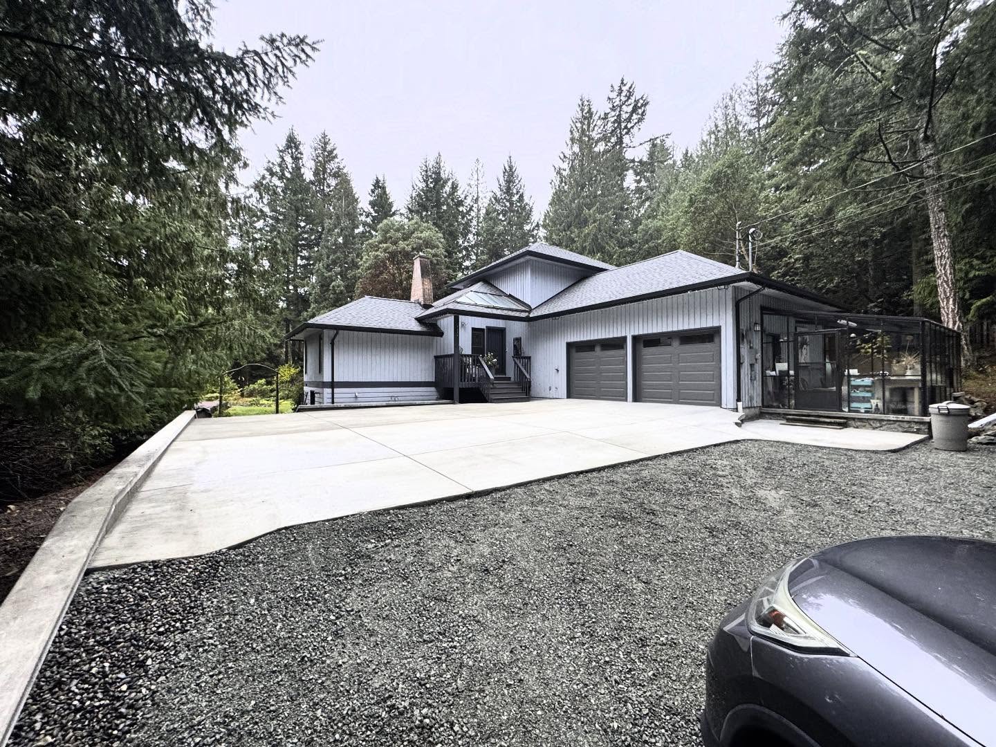 Nice new driveway complete !