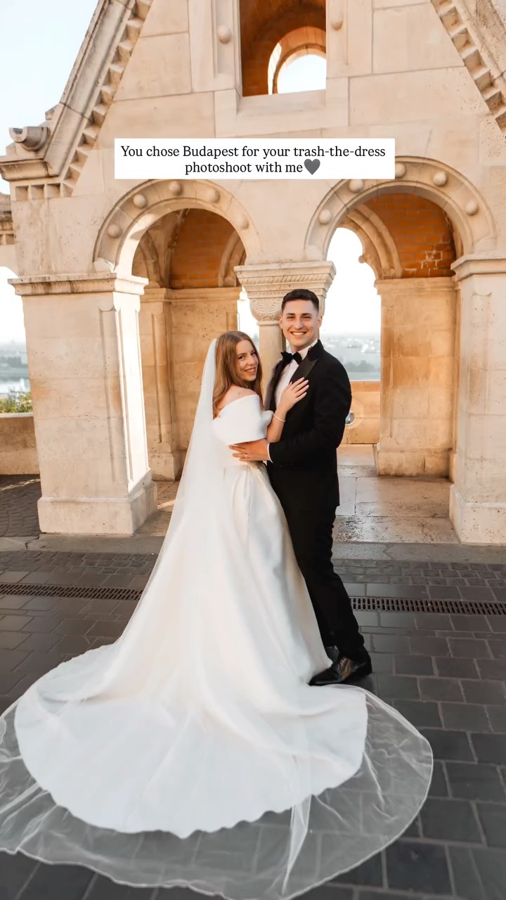 In Budapest, a photoshoot is always a good idea🤍
@ana_chipaila @cosmin_112
budapest wedding| budapest wedding photoshoot| budapest wedding photographer| budapest trash the dress| budapest wedding portrait
