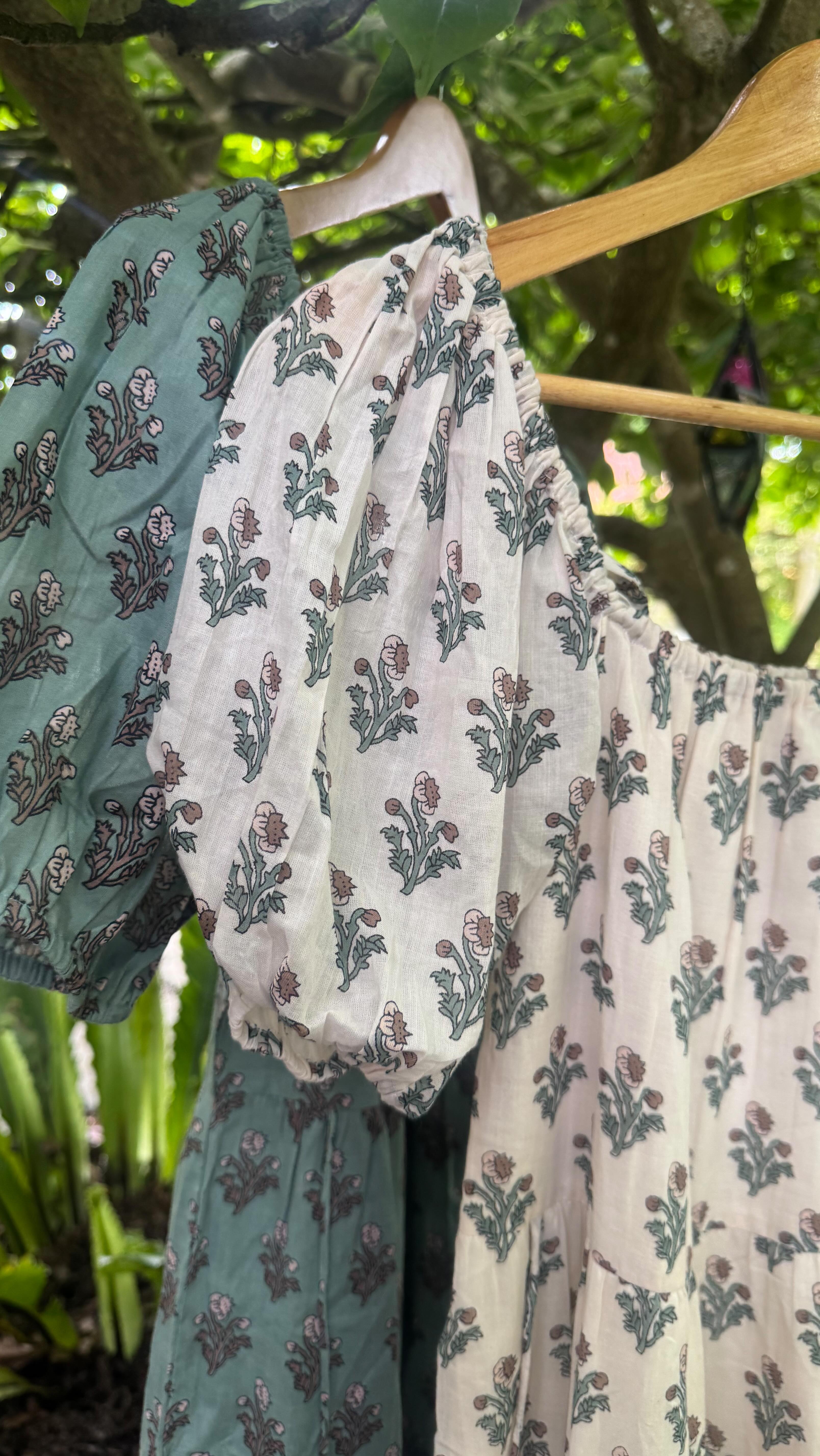 Our SANA Maxi Dresses - easy breezy Summer Dresses, sorted. 🤍
Coming this Tuesday 2nd Dec, 9am AEDT xo
.
.
.
.
.
.
.
.
.
#traveldress #summerdress #sustainableaustralianfashion