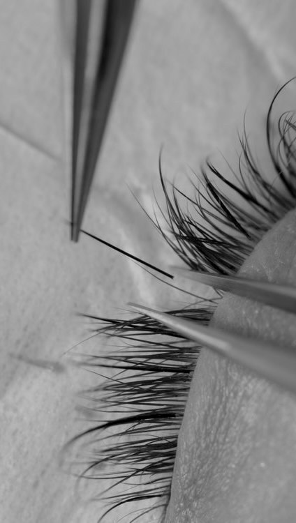 Holding my composure during a lash confession that should honestly be illegal… 😭🤣
#vibeauti #oakvillebeauty #oakvillesmallbusiness #lashfunnies #lashhumor #lashartist #lashlife #gtalashes