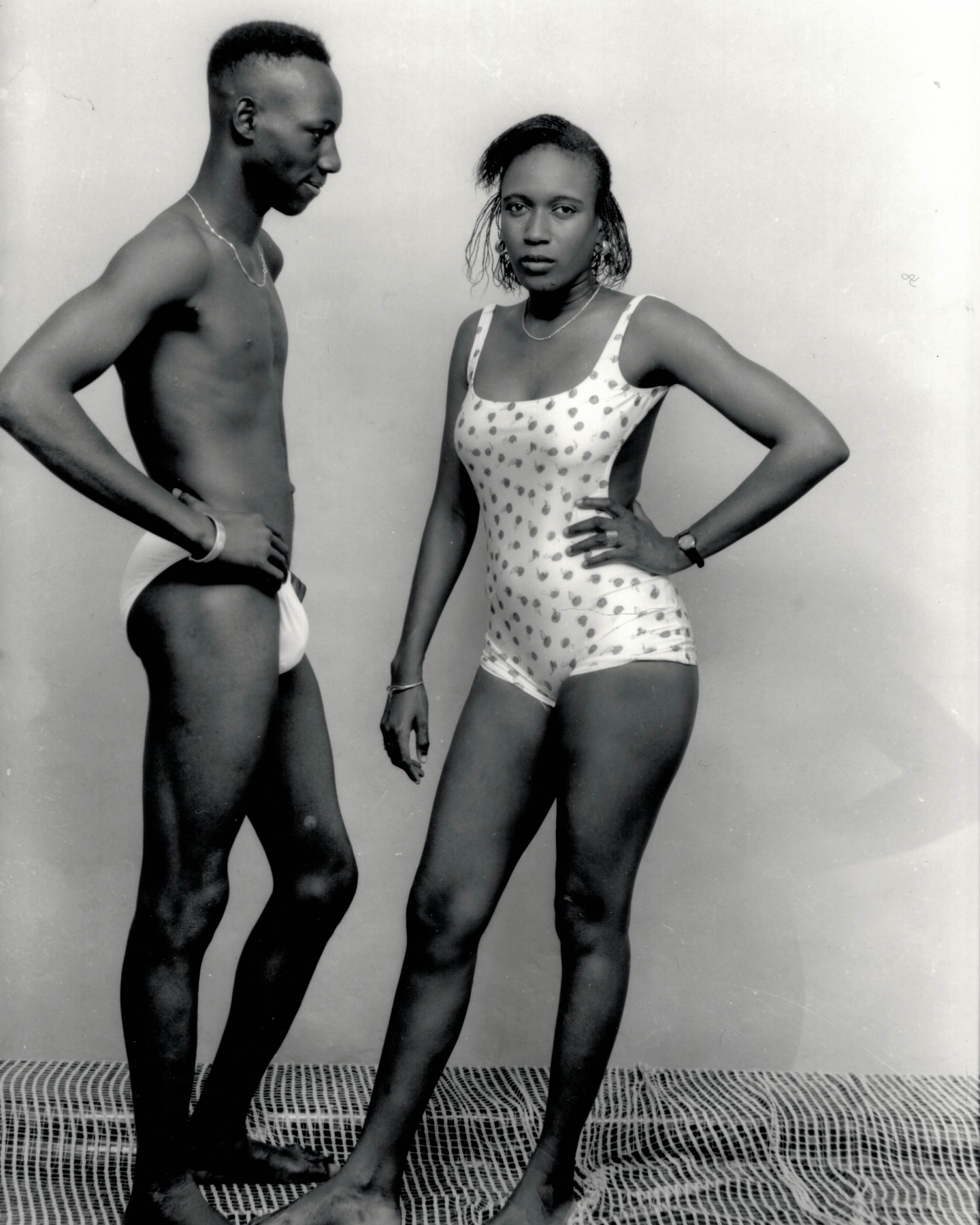 Lieven Storme vintage African photography and tribal art.
Picture of the day #128.
Heart4Darkness offers a collection of over 5,000 original vintage photographs that illuminate the rich cultural history and heritage of the African continent. All photographs have been assessed for authenticity, artistic quality, and condition of preservation and are unmounted or disbound unless explicitly stated otherwise.
Photographer: SidibĂ©, Malick (1936 â 2016).
Title: Amoureux au Studio.
Date: 1965-1976 (printed and signed in 2002).
Country: Mali.
Medium: unmounted gelatin silver print.
Size: 29,7 x 23,6 cm (image 23,7 x 16,9 cm).
Condition: excellent.
Reference: MSV1120/1
Provenance: Olivier Sultan, Galerie ART-Z, Paris.
Extra: Recto signed in ink with negative and print date and artist's name in his hand on print.
Malick Sidibé was born in Soloba, a Fulani village in Mali and is world-famous for his black-and-white photography of popular culture in the 1960s and 1970s in Bamako, the capital of Mali.
His photographs are a fantastic chronicle of the unrestrained optimism and joie de vivre of the Malian youth in Bamako after independence.
#heartfordarkness #vintageafricanphotography #vintagephotography #africanphotography #tribalart #artpremier #artofafrica #lievenstormevintageafricanphotographyandtribalart #africantribalart #africa #photography #brugge #bruges #brujas #brĂŒgge #artcollection #artinbruges #expertisephotography #interiordesign #artcollector #artconsultant #artdealer #artinbelgium #mali #bamako #malicksidibĂ© #masterofphotography #africanphotography #givepeaceachanceâźïž #givepeaceachanceâïž