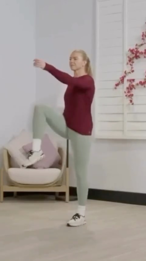 Some days, getting out for a long walk just isn’t happening - and that’s completely normal. The good news? You can still hit your steps at home. A few laps around the house, marching on the spot while the kettle boils, or moving between meetings all add up.
Every movement plan inside the Satiate weight maintenance app is designed with real life in mind: achievable, flexible and sustainable. Just practical ways to keep your body ticking over during weight maintenance.
Want support that fits your day, not the other way around? Join the wait list on our website and enjoy your first month free when the app launches. 💚
#glp1community #weightmaintenance #exercise #app