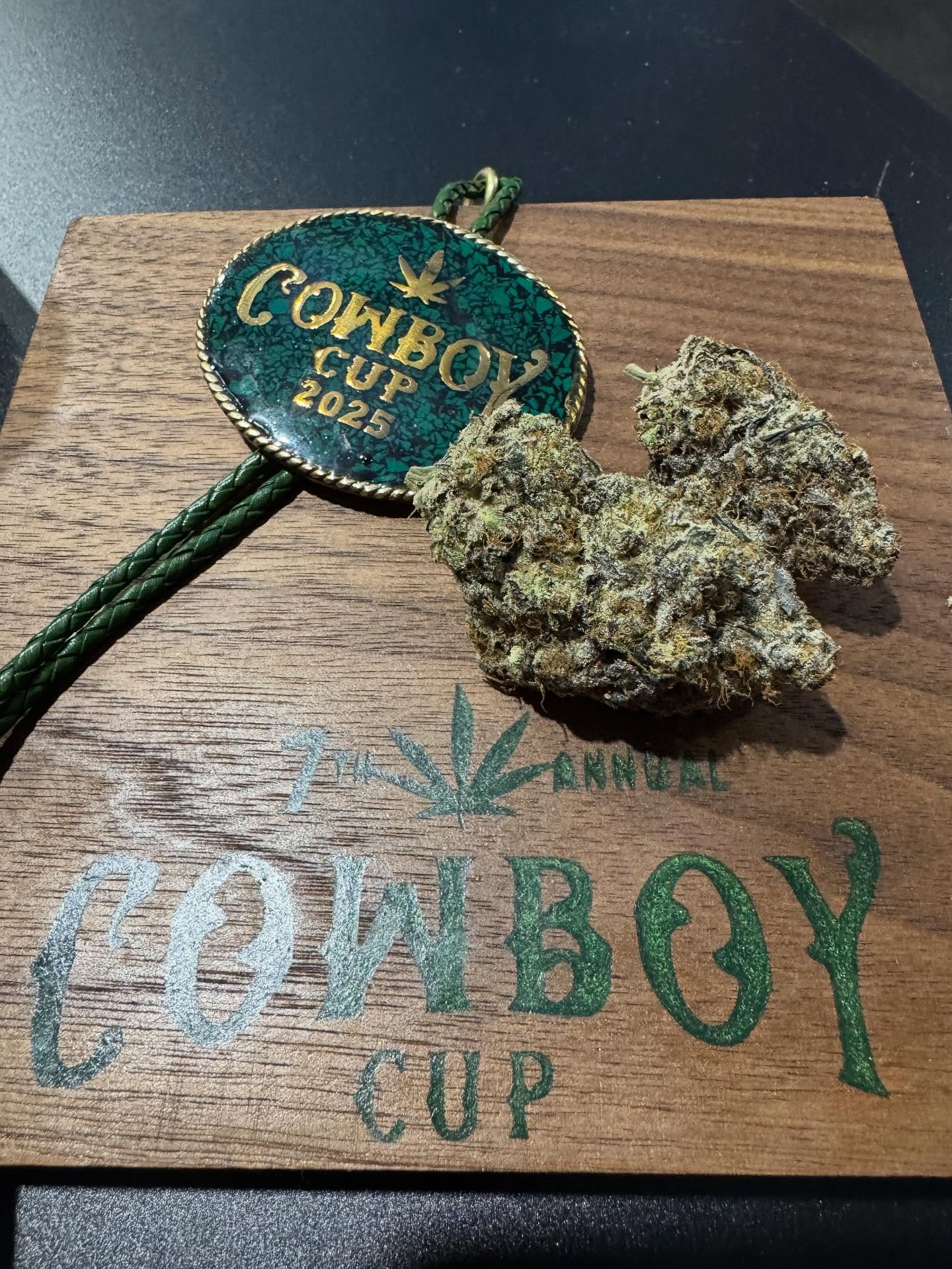 Pretty stiff competition @thecowboycup this year but the boys and I pulled off third place Indica with Zoo Cake, an Ice Cream Cake x Animal Tree 13 pheno I hunted from seed a few years ago. It’s been a tough year so it feels good for our little farm to get this win against some of the biggest grows in the state. 🤠🏆