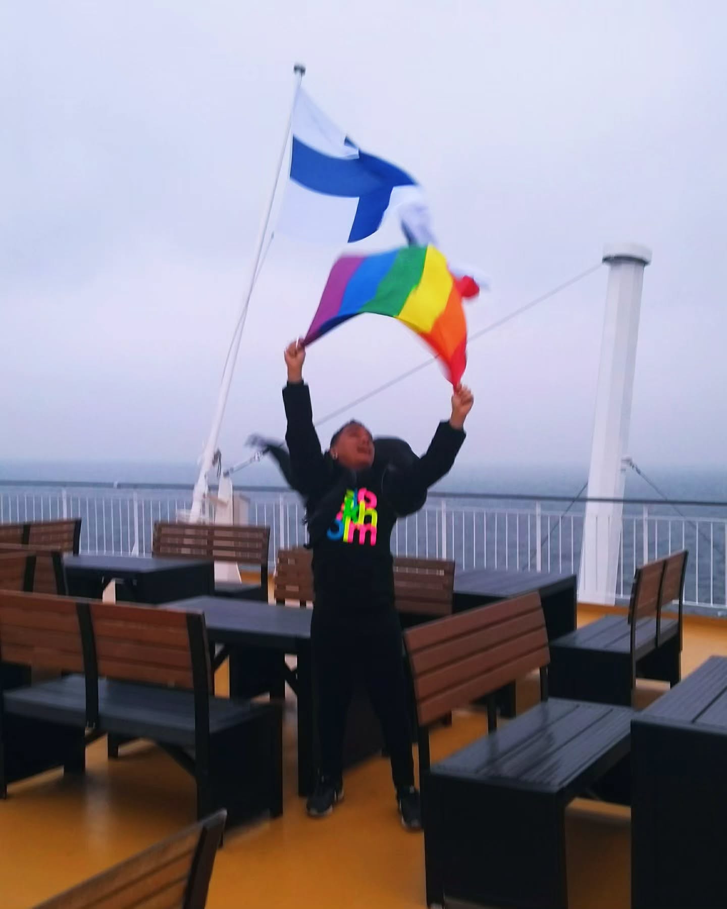 Happy Independence Day 🇫🇮
I visited Finland 8 years ago and I never considered nor imagined myself living here, but I am glad that I found love, community, opportunities and happiness here 💙
I somehow miss the Finland that was introduced and I met 8 years ago. I hope that together we will act to have more reasons to be happy about everything ongoing in this country, let's make Finland great as it was again! 🥂