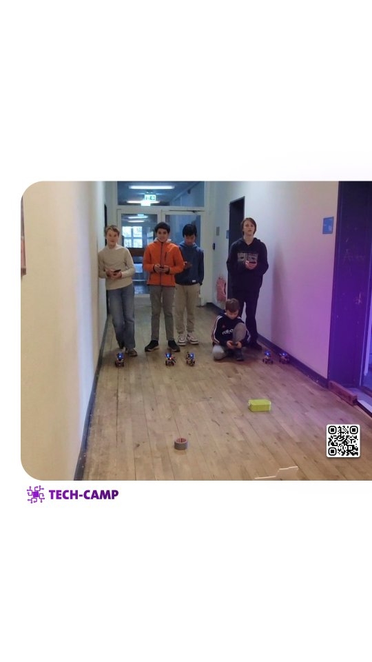 Finale auf der Rennstrecke! 🏁🚗💨
Die selbstgebauten SmartDrive Fahrzeuge treten gegeneinander an. Mit Sensoren, Kameras und jeder Menge Ideen aus den Köpfen der Jugendlichen. Jede Kurve und jeder Zieleinlauf zeigt, was durch Teamarbeit, Durchhaltevermögen und technische Kreativität möglich ist.
Hier wird nicht nur gefahren, hier werden Zukunftskompetenzen praktisch erlebt 🤝
#SmartDrive #TechCamp #JugendForscht #MINT #Robotik #Programmieren #Zukunftskompetenzen #Berufsorientierung #Teamarbeit #Problemlösen #Innovation #CodingKids #Hamburg