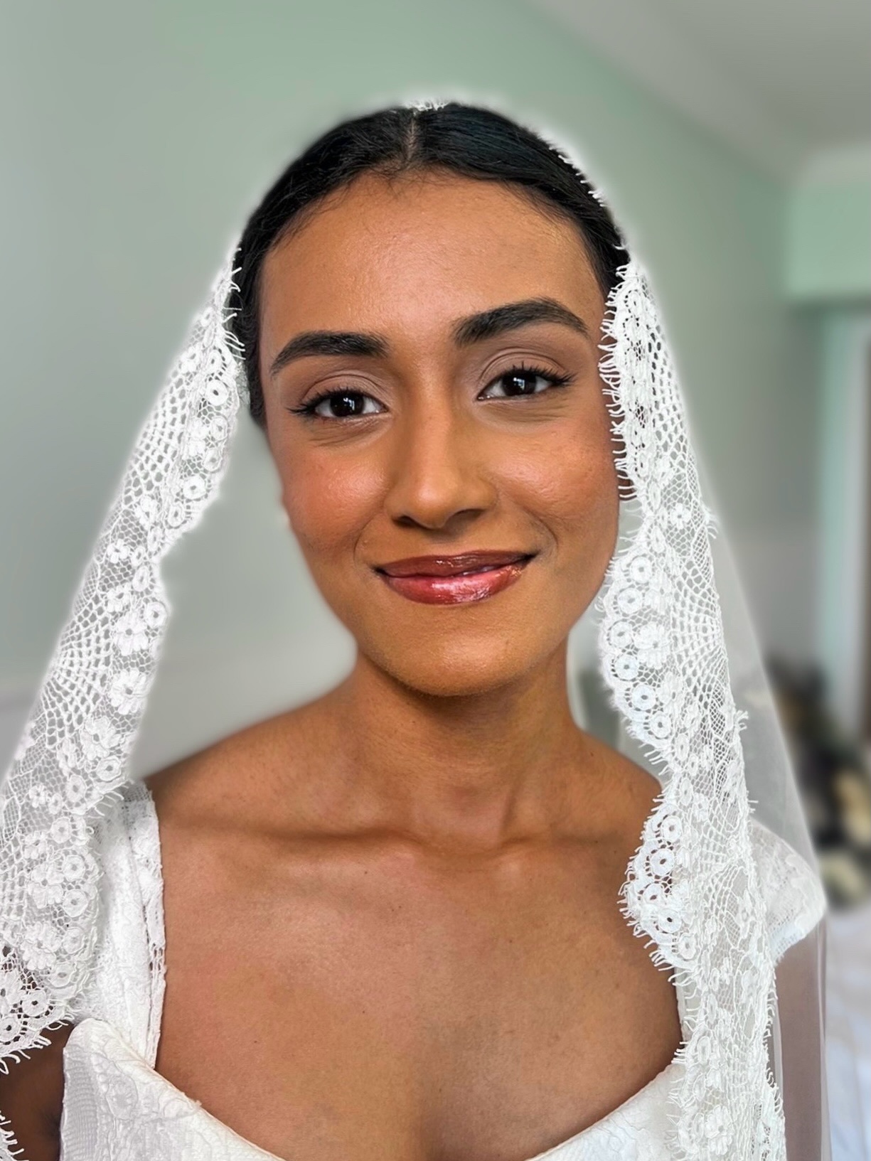 Beautiful hair and makeup by @bridalglowco ABBIE for bride HANNAH’s wedding day down at beautiful Kiama.
💌 Now booking 2026 weddings across Sydney, South Coast and Southern Highlands NSW.
Enquire via our website to find your bridal hair and makeup dream team without the hassle.
Our calm, professional artists make your wedding morning seamless, supportive, relaxed and beautiful.