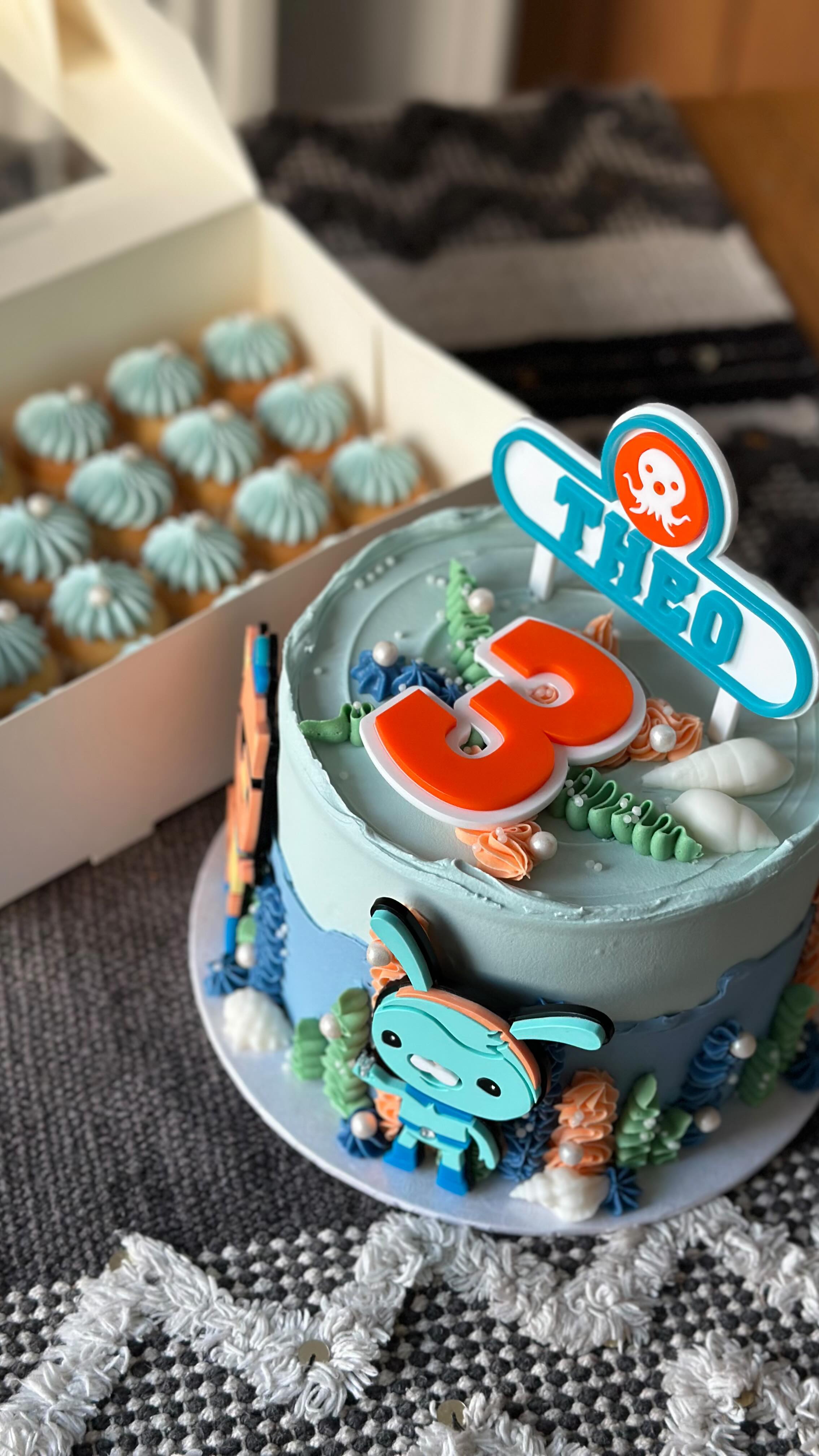 PARTY PACKAGES FOR THE WIN! 🥇
.
This awesome middle party packages was upgraded with the unbelievable acrylic work of @beamandrae_laser ⚡️ how cute is this super @octonautsofficial themed cake 🥰 Happy 3rd Birthday Theo we hope you had a an epic day! ❤️🍰
.
#cake #cakesofinstagram #cakedecorating #cakedesign #cakeoftheday #cakeart #cakeinspiration #cakeideas #cakedesigner #cakeinspo #octonauts #octonautsbirthday #birthday #happybirthday #birthdaybash #birthdaycake