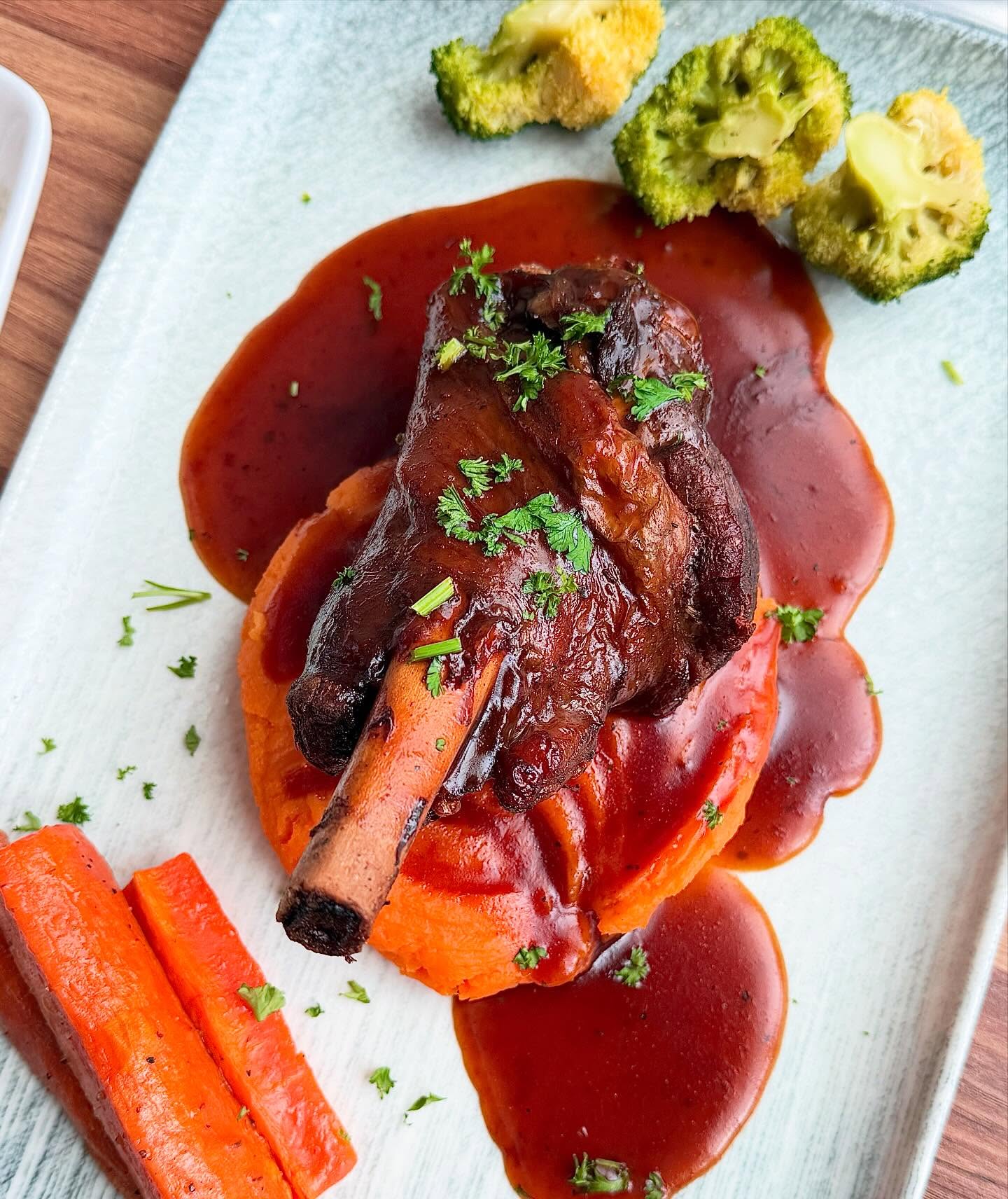 When in doubt, go for the lamb shank 🍖