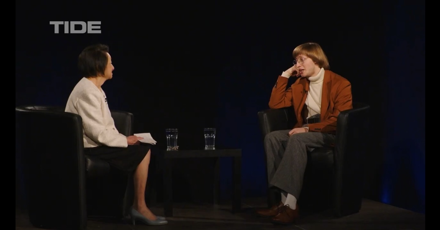 Larissa Tsytsyna and I had such an interesting, deep, and lively conversation that I believe we could have continued talking for hours!
We spoke about my recent compositions, my wonderful teachers, Felix Nussbaum, and the upcoming solo recital on December 18th (tickets in bio ⬆️)
You can find the interview on YouTube, TIDE TV and in my bio!!!
#hamburgconcert #pianorecital #solorecital #klassik #classicalmusic #newmusic #premiere #composerlife #pianistlife #livemusic #hamburglive #interview