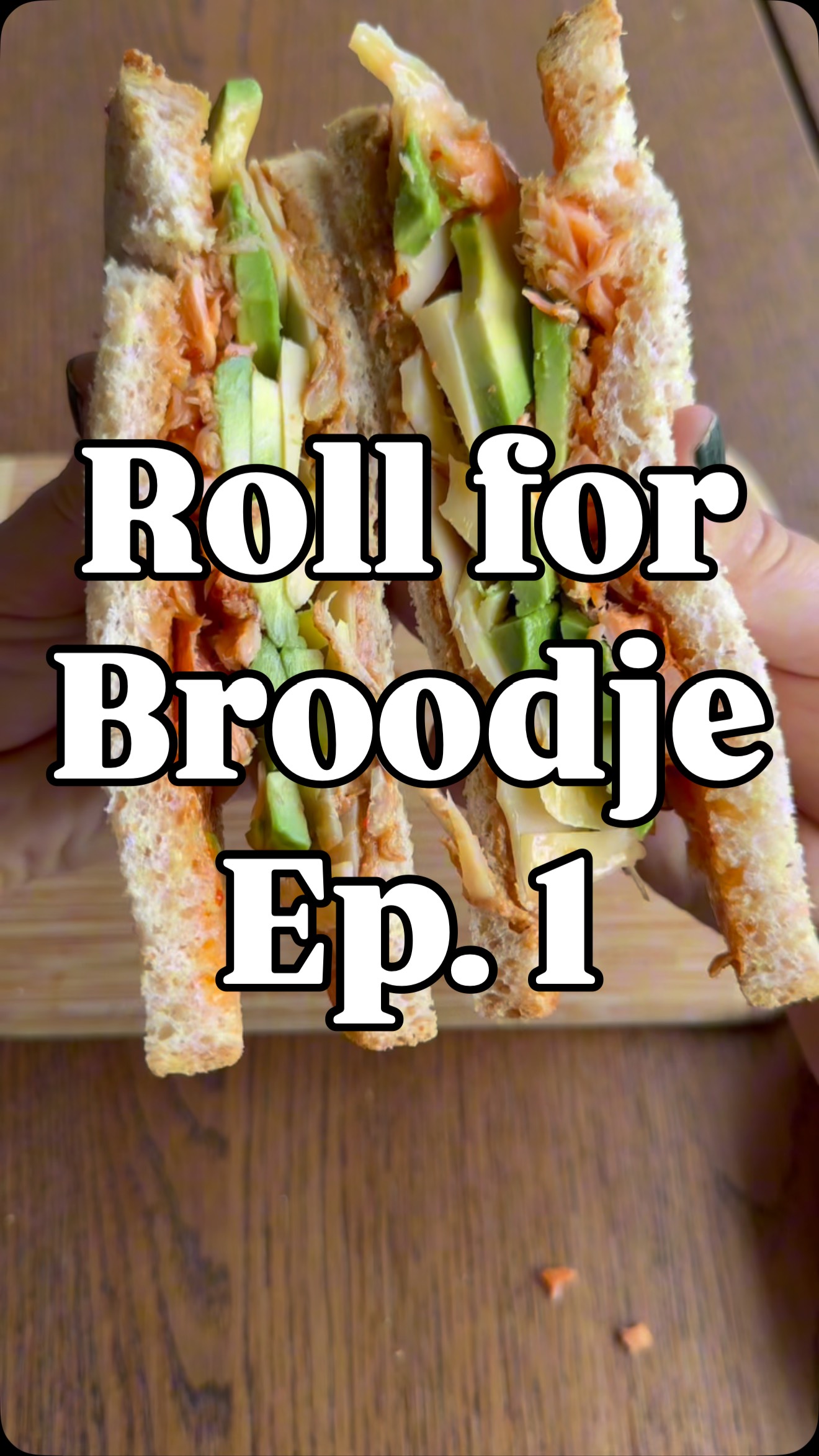 🇳🇱🥪 ROLL FOR BROODJE — I’ve wanted to do this series for a long time! Inspired by roll for sandwich from @adventuresinaardia, this just uses ingredients that are popular here in the Netherlands! Am I missing any ingredients?
#rollforsandwich #netherlands #dutch #amsterdam #foodie #dutchfood #nederland