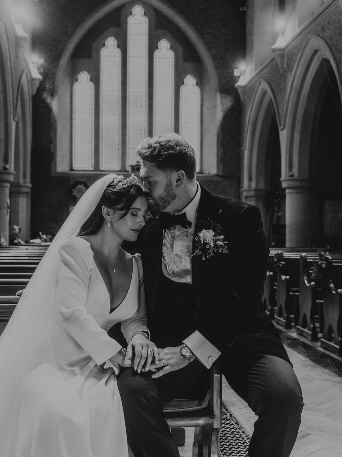 OUR REAL LIFE PRINCESS BRIDE EMILY 🤍
CONGRATULATIONS to the beautiful Emily & her Ali.
Emily knew that she wanted her ‘princess’ moment but the dress she found surprised her! Our @mikaellabridal puff sleeve contemporary ballgown was our wild card and Emily instantly fell for its charm 🤍 Wishing you and Dr Olive a lifetime of happiness 🤍
Bride: @emilymartinevocalist
Venue: @stlukesgrayshott
Reception: @thefoxandpelican
Hair & Makeup: @sophiepamela_bridalartistry
Florist: @flowervogue_xx
Dress: @mayandgracebridal by @mikaellabridal
Suit: @made_to_wear
Cake: @babyspicebakes
Photographer: @peggysweddings
Videographer: @pistondesign @cinemomentsinmotion
Looking for your special dress, book with us today. Our collection of 2026 gowns are ready to be fallen for 🤍