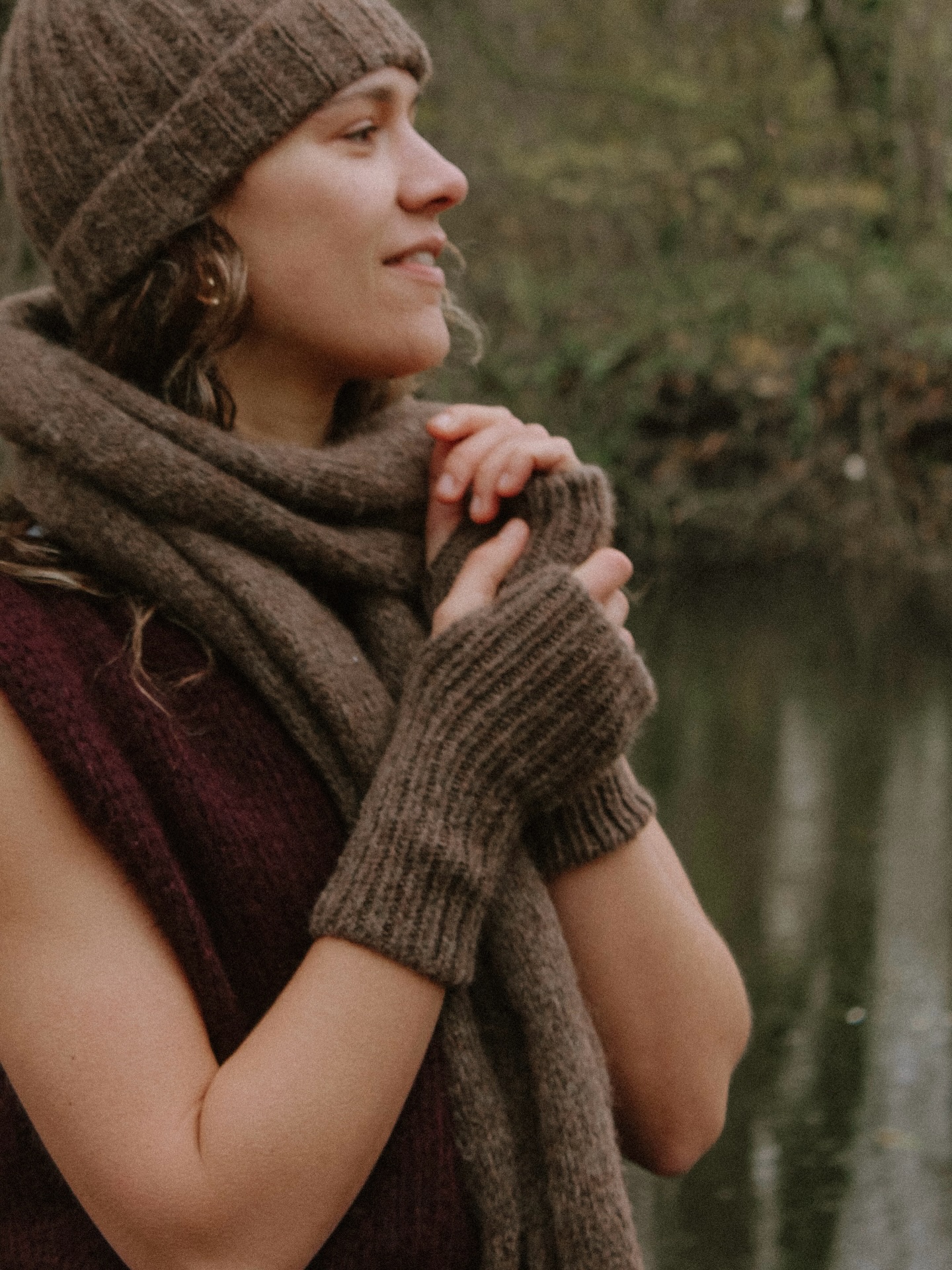 Winter uniform 🍂🤎
Eerste foto van de super leuke shoot samen met @oui_oui_camille 🥰
#knitwear #knitweardesigner #knitwearbrand #ootd #sustainablefashion #knitwearootd #ootdinspo