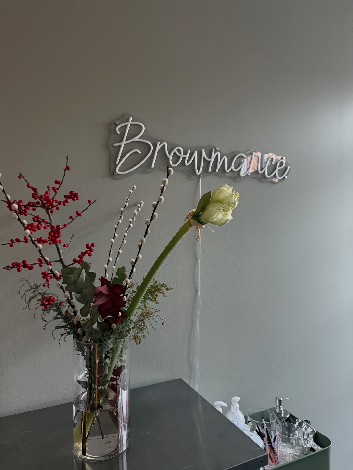 Kleine Winterpause für mich & Studio B❄️
Vom 24.Dezember bis zum 04. Januar sammle ich neue Energie, ab 05. Januar bin ich wieder da und freue mich auf Dich ✨🤍
📲 Termine kannst Du jederzeit ganz entspannt online buchen