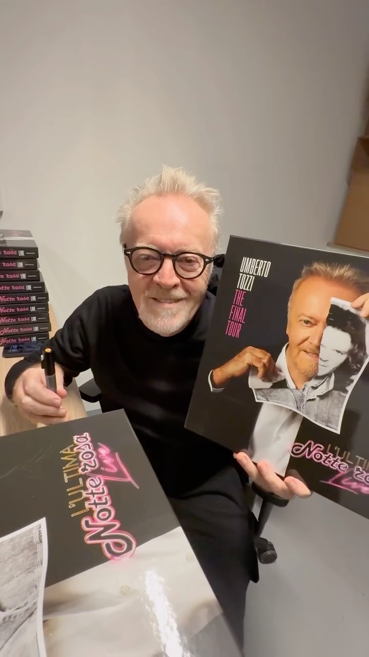 Lo state già ascoltando in digitale e in CD, ma il fascino del vinile è impareggiabile! 😍
Da oggi “L’ULTIMA NOTTE ROSA LIVE” è disponibile anche in formato Doppio Vinile Colorato e all’interno della Special Deluxe Box in edizione limitata, che include: Doppio Vinile Colorato, T-shirt, Plettro autografato e Spilla! 🎶
Spero vi piaceranno 💕
📌 Ascolta e acquista al link in bio e nelle storie
#lultimanotterosa #lultimanotterosalive #umbertotozzi @momyrecords @concerto.official @friendsandpartners
