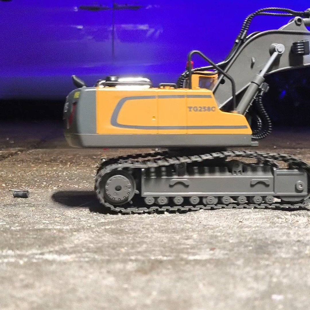 Mini RC Excavators in Action
Small machines, big fun.
Testing the fleet before opening RC Sandbox NYC.
Kids and adults welcome.
#rcsandboxnyc #miniexcavator #rcconstruction #rctrucks #rcequipment #nycfun #queensnyc #ᴄᴏᴍɪɴɢsᴏᴏɴ #rcsandboxnyc #nyckids #nycwithkids #queenskids #nycfamily #nycparents #kidfriendlynyc #constructiontoys #rctrucks #rcexcavator #thingstodoinnyc #birthdaypartyideas #nycstartup