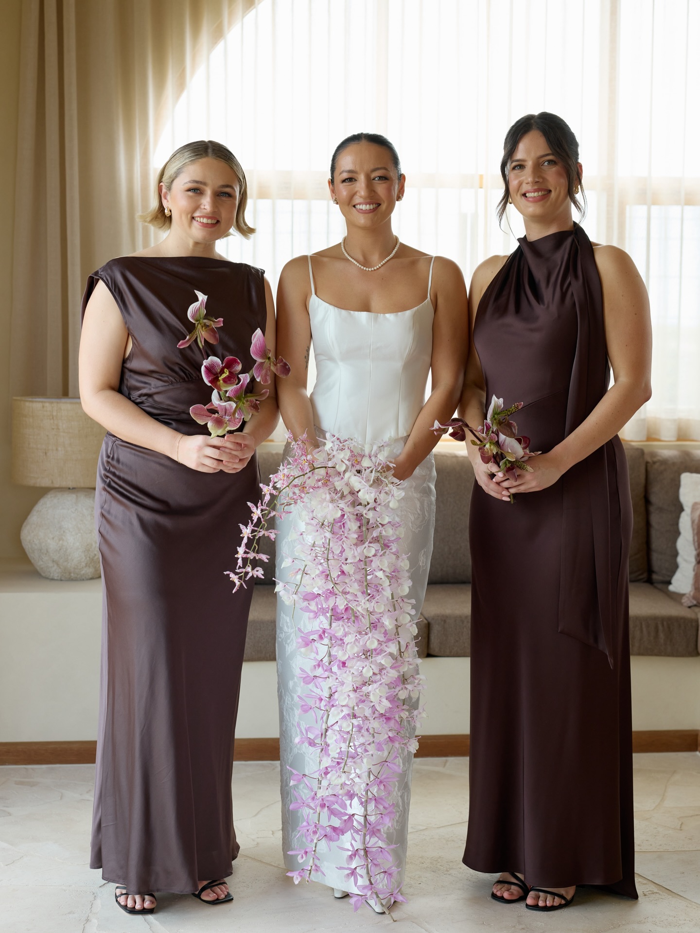 Beautiful bouquet moments for Tayla.
With love, X
@sebastian_paynter_photo
@_anti_bride
@_alisha_makeup
@_taywhitford
@amy_harrison_celebrant
@amysmithhairstylistau
@lloydbrothersweddings
@couturelovemadness_
@venue.productions
@entertainmentadelaide