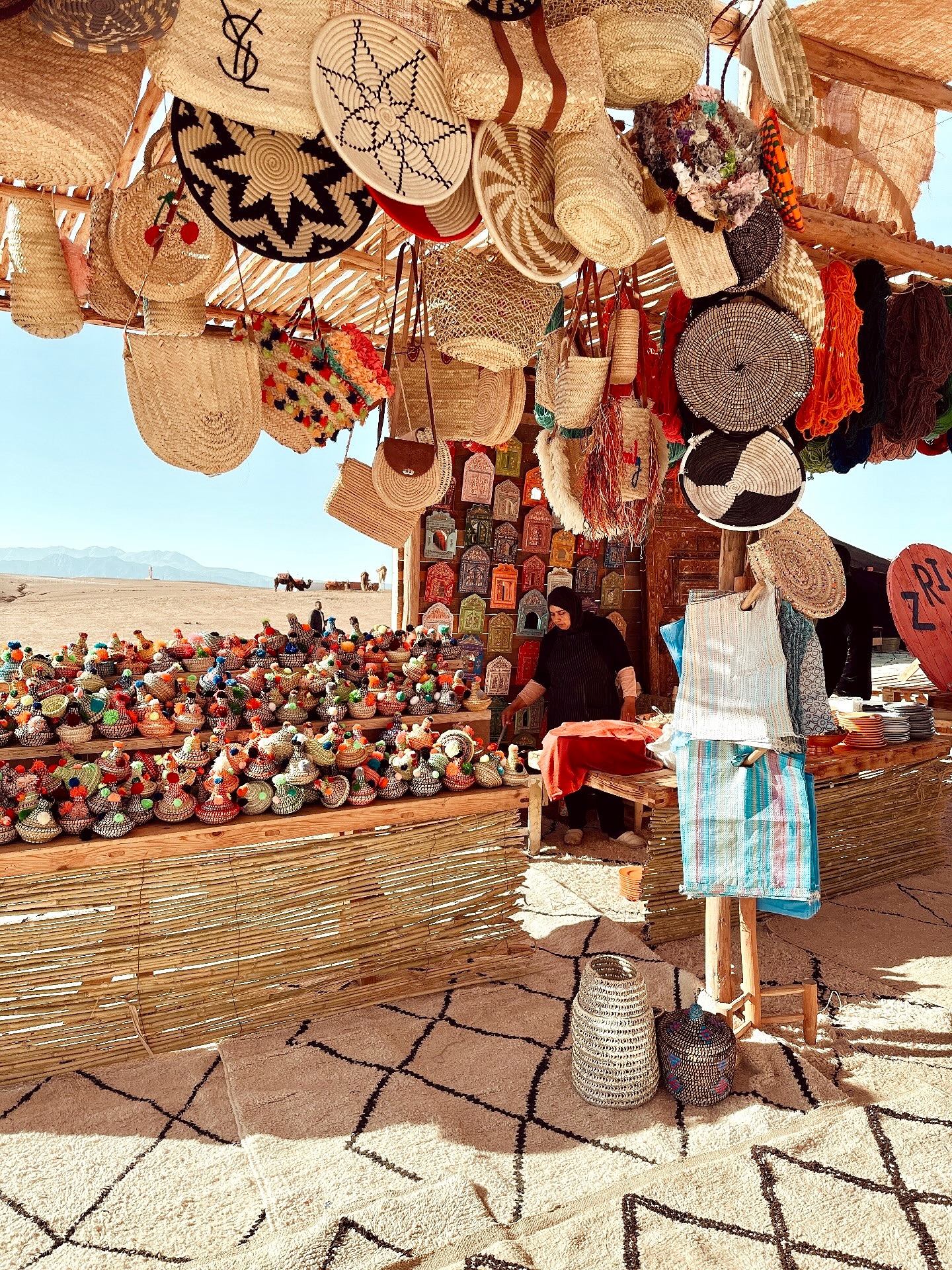  אחחח מרוקו מרוקו, כמה אופי וסטייל יש בך כל כך נהנינו וחזרנו עם מלא חוויות וטעם של עוד,
כיף להזכר באירוע המושלם הזה, אז למה שנהנה לבד..
Production: @soncoevents