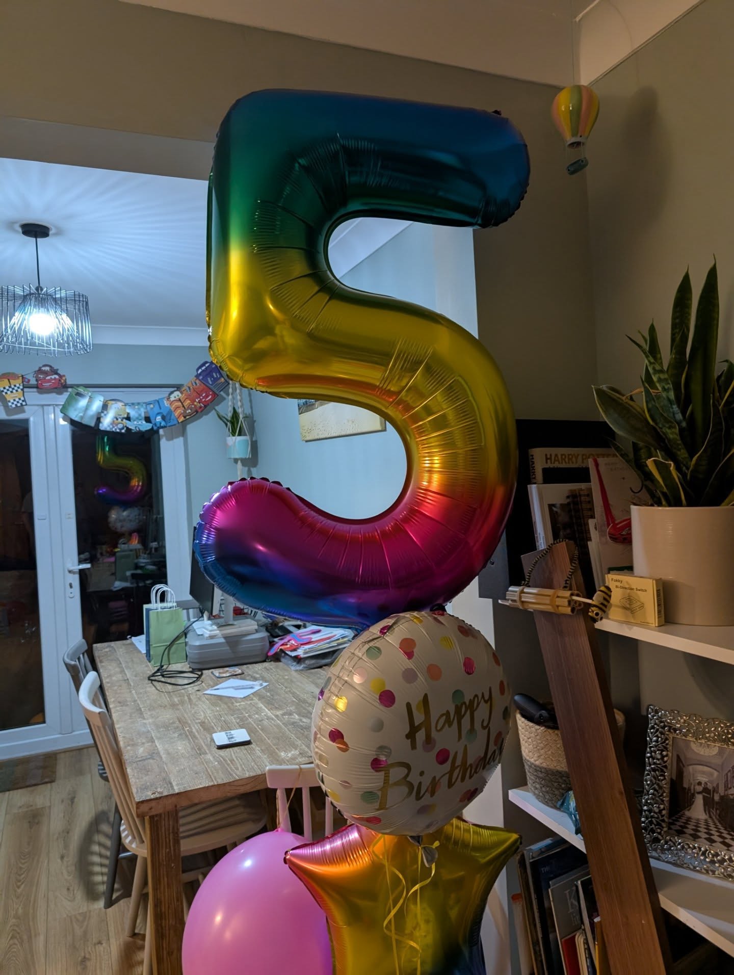 This weekend we celebrated our eldest turning 5 😱✨
5 whole years of being a Mom and watching him grow up into a wonderful person! 5 years since experiencing birth for the first time which led me to this work I adore 💛