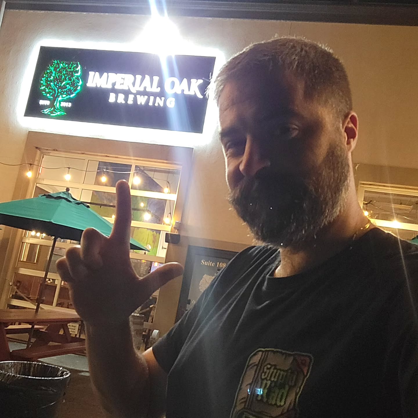 The Kris Kringle Market is returning to Imperial Oak Brewing in Willow Springs, and the online buzz says it all—this has become one of the most loved holiday pop-ups of the season. People describe it as the perfect mix of festive beer-drinking and laid-back holiday shopping, where you can wander through a curated lineup of local makers offering everything from ridiculous and wild gifts to genuinely beautiful handmade pieces. It’s the kind of market where you never know what you’ll stumble on, but you always leave with something memorable.
Visitors call it a relaxed, family-friendly way to spend a Saturday, with plenty of parking, no admission cost, and a fun atmosphere that feels more like a neighborhood hangout than a big commercial market. One of the biggest themes in the comments? The chance to support local artists and small businesses while enjoying a beer at one of the area’s favorite breweries.
This year’s market is hosted by the Streetz Artz Alliance and features dozens of unique vendors inside and outside the brewery. Come hungry—Pizza750 and Tacos Los Jarochitos will be serving food throughout the day.
Where: Imperial Oak Brewing, 501 Willow Blvd 100, Willow Springs
When: Saturday, November 22, 11am to 5pm
Event link: https://www.facebook.com/events/1872976396693254/?active_tab=discussion
If you’re looking for a festive, creative, and genuinely local way to kick off the holiday season, this market is it. Bring friends, bring family, grab a beer, and shop some incredible artists.
#willowsprings #drinkillinois #kriskringle