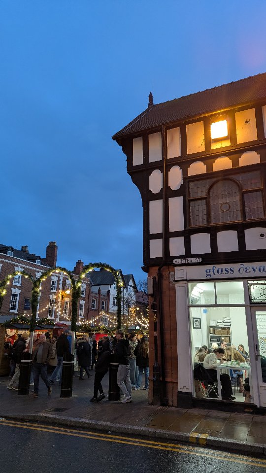 Yes we are here all year round! 😍
Find us at the entrance to the Chester Christmas Markets opposite Storyhouse, where you can find lots of handmade, personalised fused glass gifts, and make your own in our workshops!
#chesterchristmasmarkets #fusedglassart #giftsfordaughter #giftsforgrandma #giftsformum #giftideas #giftsforgrandparents #giftsfornewparents #christmasgiftideas #chestershop #fusedglassworkshop #thingstodoinchester