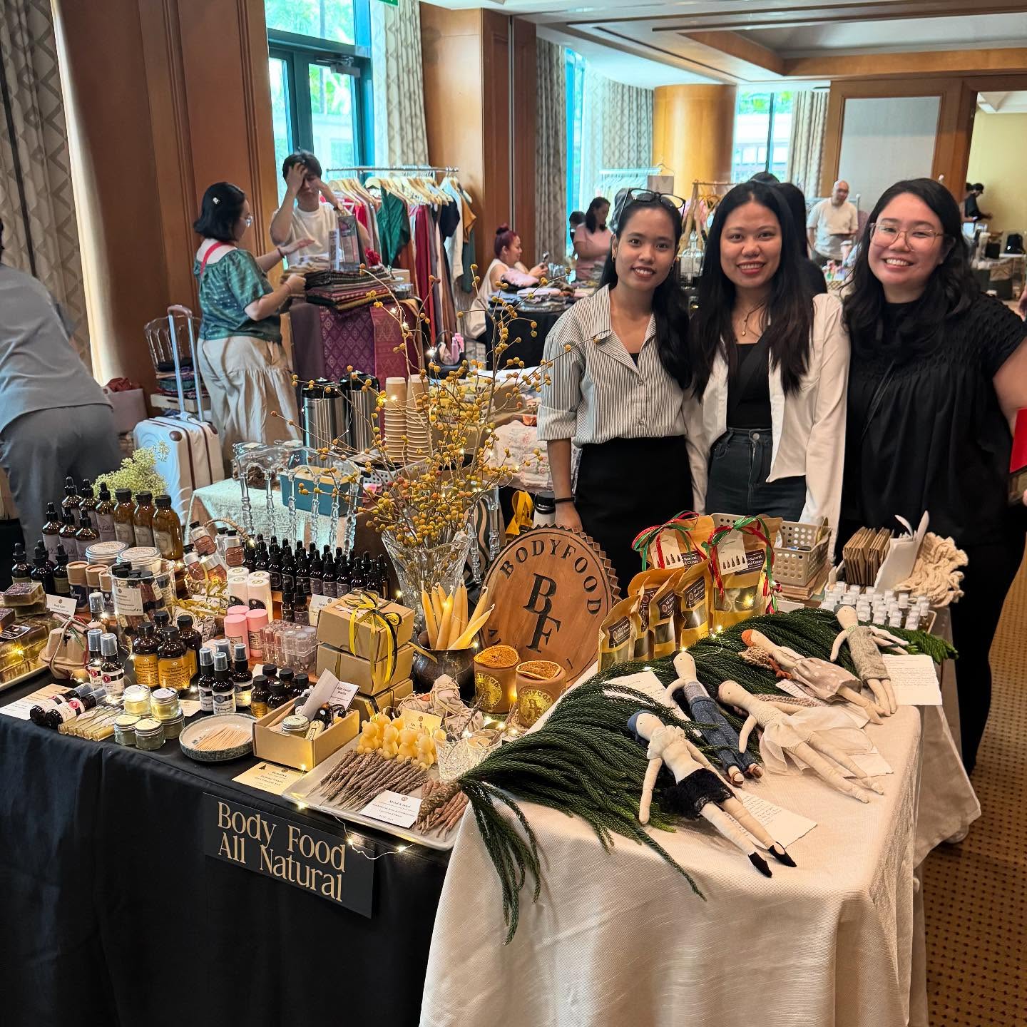 Ready to have you over for some Christmas shopping!