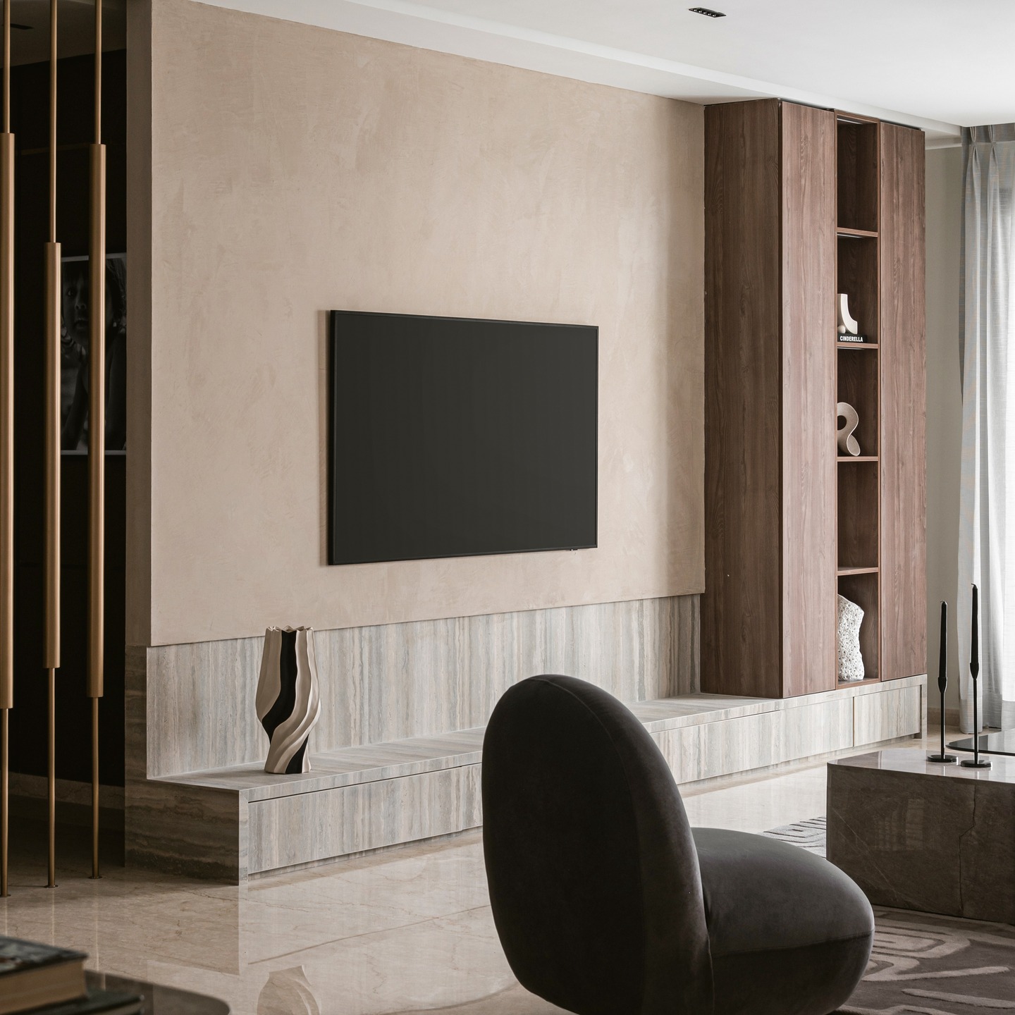 ✨ Minimalism meets luxury ✨
A warm palette, rich textures and clean architectural lines — creating a living space that feels calm, refined and effortlessly modern.
Every detail is intentional, from the marble base to the sculptural décor and soft seating that invites you to unwind.
Less noise. More elegance. 🖤
#ModernInteriors #LuxuryLiving #InteriorDesign #MinimalistHome #NeutralPalette #LivingRoomDesign #ContemporaryInteriors #HomeInspiration #InteriorDecor #DesignGoals #LuxuryHomes #ArchitecturalDesign #BespokeInteriors #SophisticatedSpaces #almainteriors