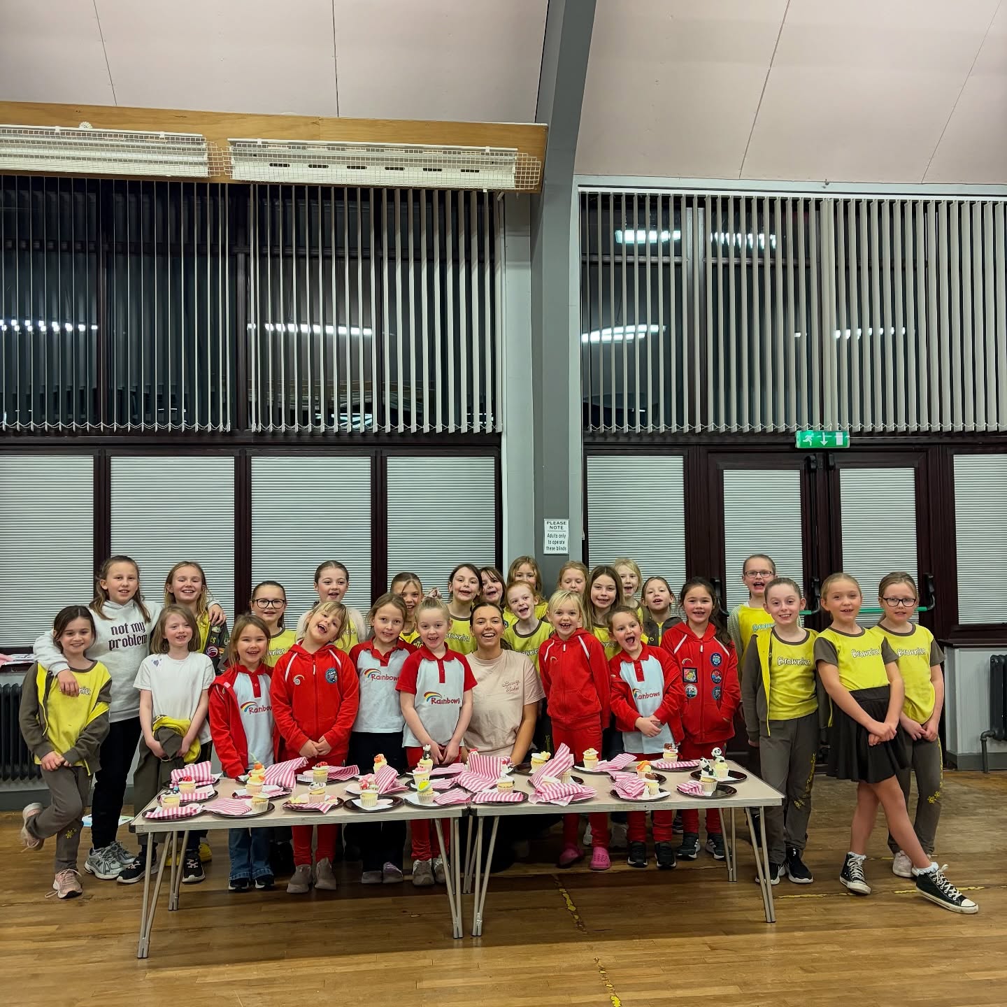 brownies! 💛✨🤎
ah last night was so lovely! I headed over to my old brownies last night in hesketh bank to host a fondant workshop 🧁
they made fondant figures to fit on top of a cupcake & then some more to keep for when they make some more cupcakes with my recipe 🧁
it was a little trip back in time - so nice to go back with a purpose and to share my skills 🧁✨🩷 little em is so proud
I have 4 different workshop packages for large groups so get in touch if you fancy something like this for your organisation 🩷