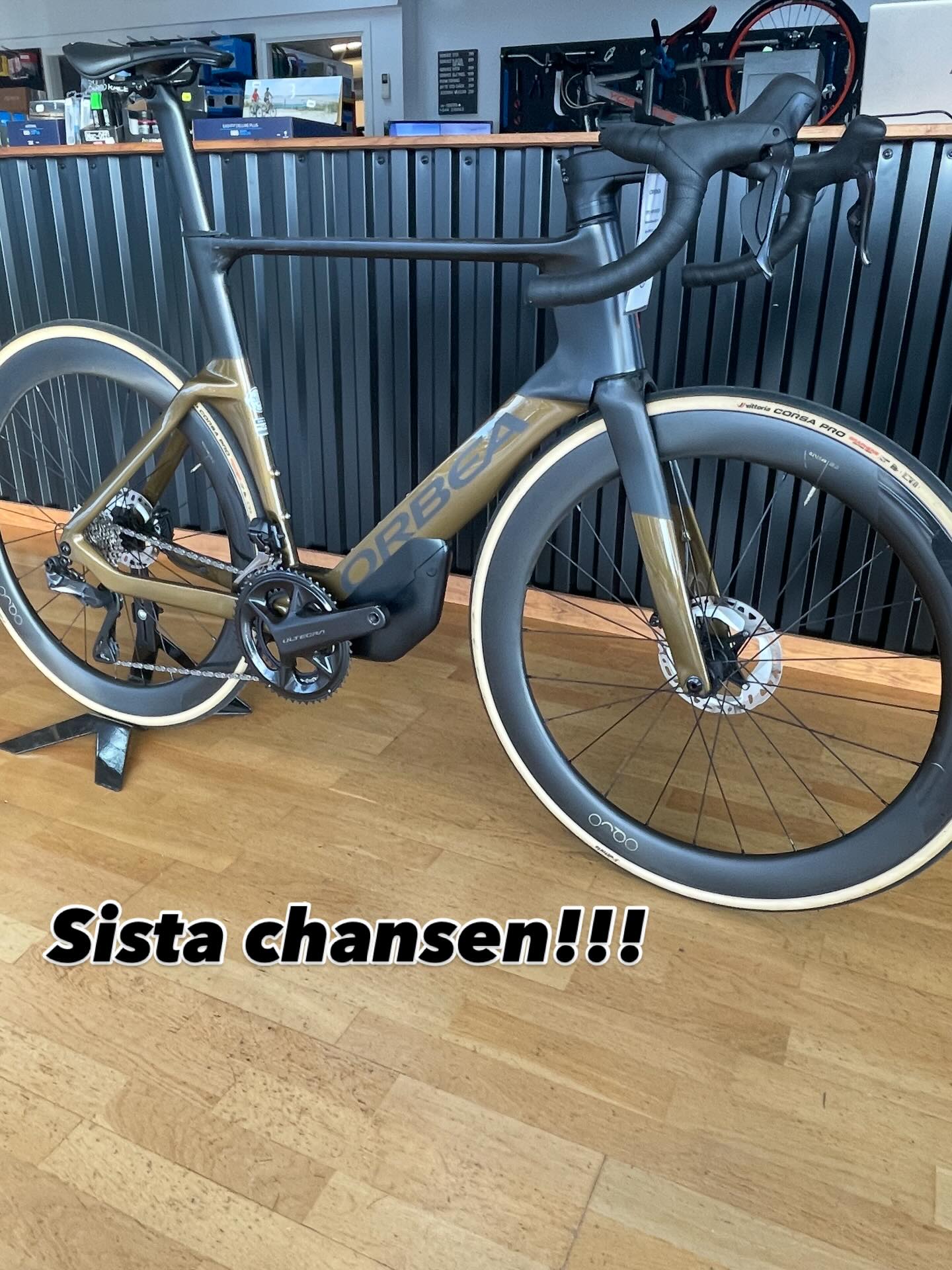 Missa inte! Sista chansen idag att införskaffa denna grymt snygga Orbea Orca Aero. Imorgon åker han hem 🏠 till Spanien 🇪🇸 👋
Ordinarie pris ca 75000:-
IDAG 49999:-