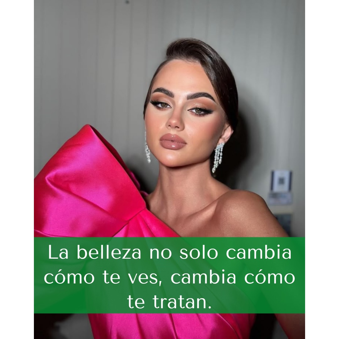 ⭐️ SORPRESA ABAJO ⭐️
Cuando alguien nos ve con la cara descansada, luminosa y con energía, el cerebro interpreta (aunque no queramos) que esa persona es capaz, responsable y está lista para cualquier reto.
Y sí… suena fuerte, pero los estudios lo confirman:
Las mujeres que usan maquillaje suelen ganar 15% más y ascender más rápido que las que no lo usan.
No es por “vanidad”.
No es por “verse más bonita”.
Es porque comunica seguridad, salud, energía y fuerza.
Y lo más valioso es esto ↓
Cuando nos vemos bien, nos sentimos bien.
Cuando nos sentimos bien, nos comportamos con seguridad.
Y cuando nos mostramos con seguridad… la vida empieza a responder distinto. ✨
El maquillaje nunca será una obligación — todas las caras son bellas como son.
Pero si maquillarte te hace sentir más tú, más fuerte, más luminosa… entonces merece un lugar en tu rutina. 💕
⭐️Por eso hice algo para ti ⭐️
Una guía gratuita con mis productos favoritos (los que de verdad uso), la secuencia correcta de aplicación y enlaces directos para agregarlos a tu kit si te gusta alguno.
📌 Si te interesa, comenta “YO LA QUIERO” y te la mando por DM.
(o si lo prefieres, envíame un mensaje directo 💬)
#beauty, #skin, #maquillaje están muy saturados; estos ayudan más al alcance orgánico
#maquillajefacil #clasesdemaquillaje #maquillajediario #maquillajeprofesional #skincarebasico
#aprendemaquillaje #rutinasdebelleza #maquillajetips #beautylatino #maquillajemexico
#imagenpublica #autoimagen #empoderamientofemenino #confianzafemenina