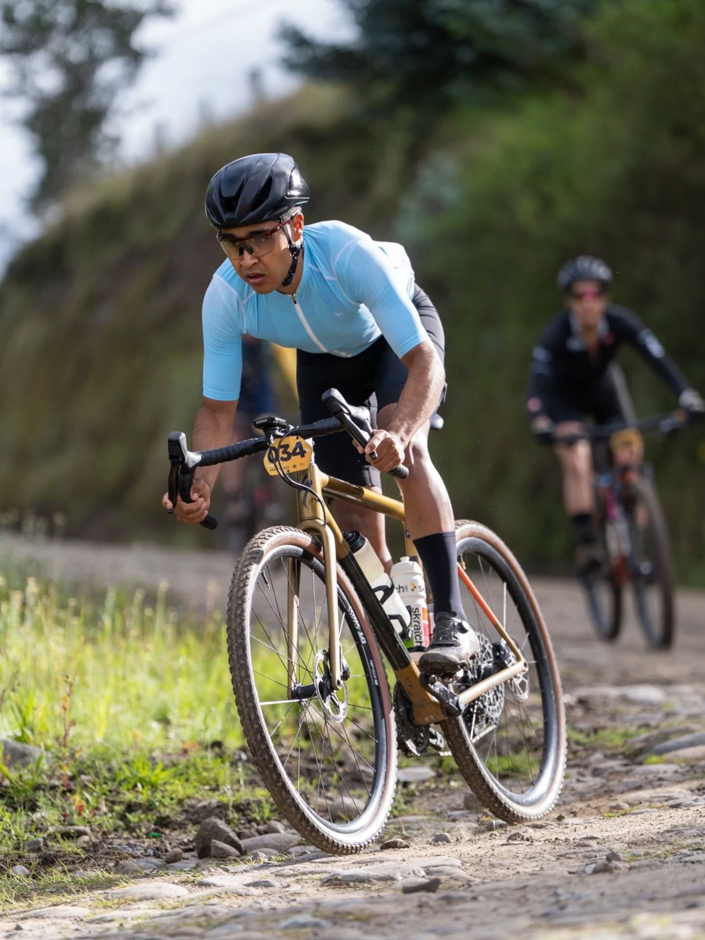 Es tiempo de preparar el hospedaje para #Gravelfest
Te recordamos que las salida de #Gravelfest será desde @lap.ccc y la llegada será en @naturhotel_
NATUR HOTEL se encuentra ubicado en el sector de Turi, a pocos minutos de Cuenca, en un lugar con la mejor vista de esta hermosa ciudad. Un lugar precioso.
En NATUR HOTEL estamos preparando una gran recepción para los corredores. Pronto les contaremos los detalles, pero pasen la voz que amigos, familiares, y comunidad ciclista que están invitados a esta fiesta... @593premiumlager @lataqueria57cue @laitalianaec @sorell_gelato @casafirenza
@setecientos.cc
@specializedec
@toscana.alimentos
@lanza.fit